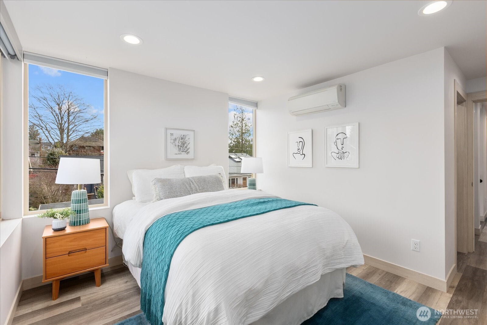 5616 California Avenue SW Unit: A