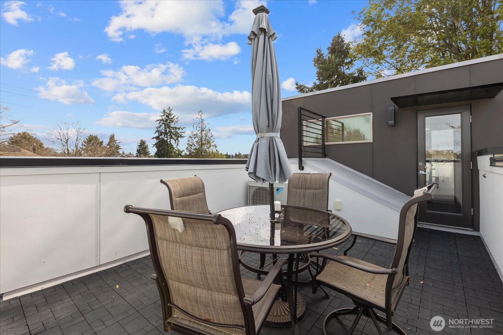 5616 California Avenue SW Unit: A