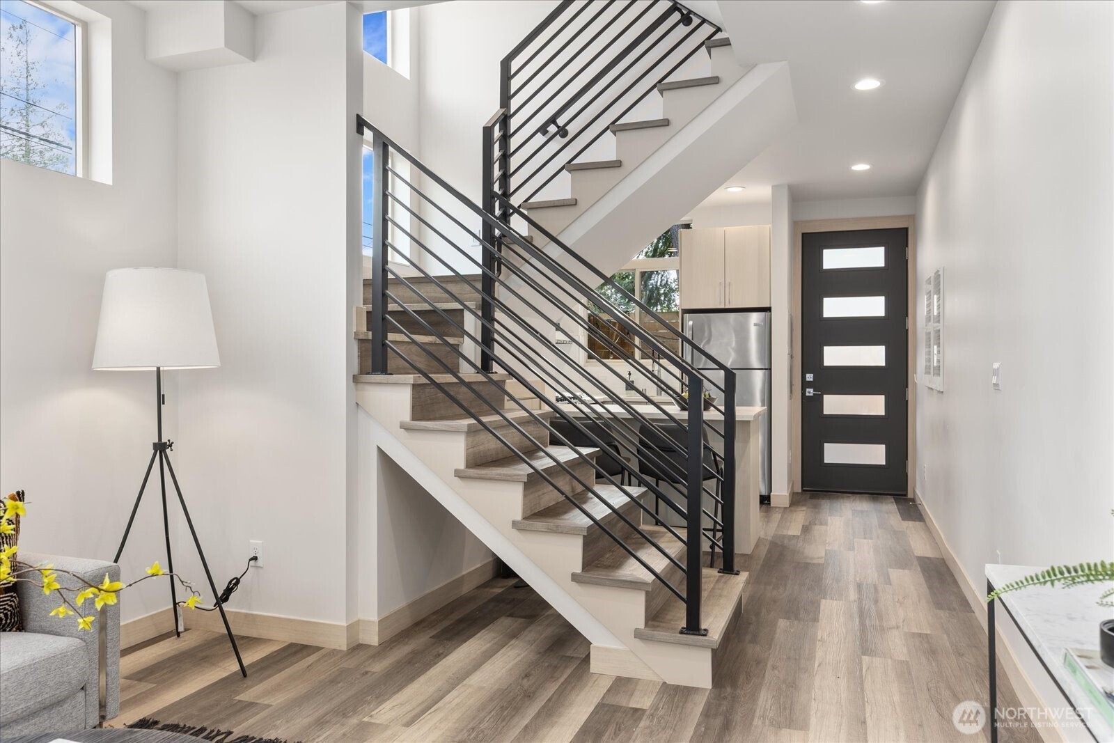 5616 California Avenue SW Unit: A