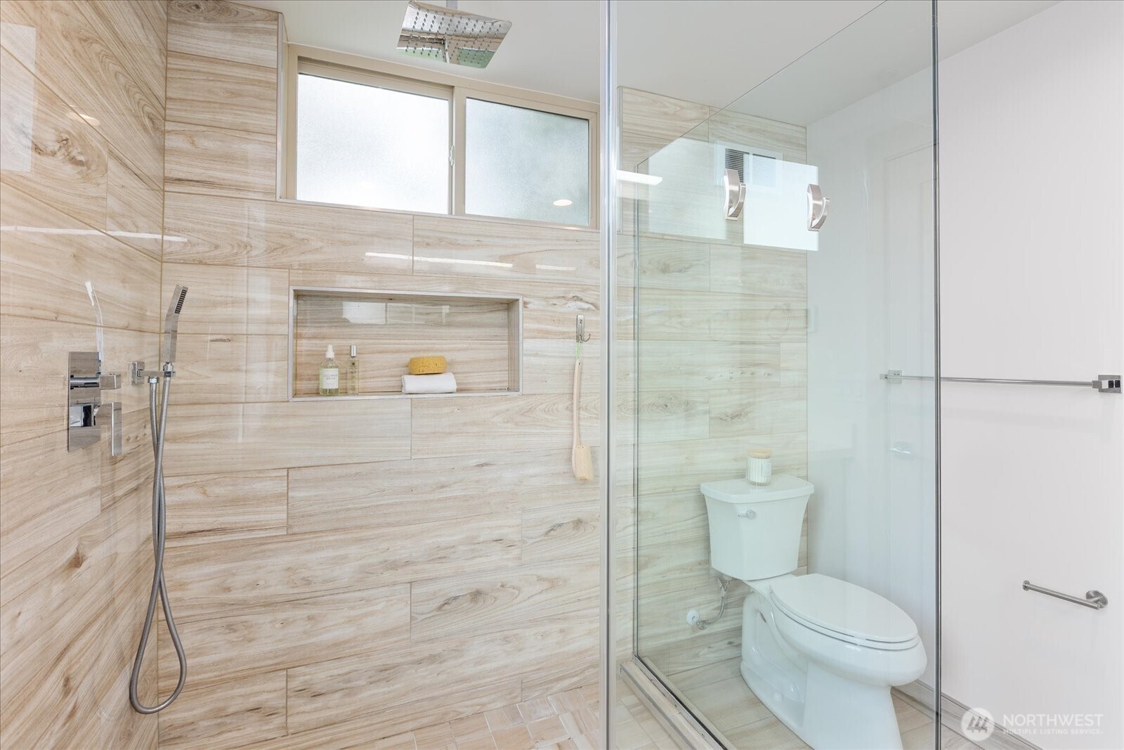 5616 California Avenue SW Unit: A