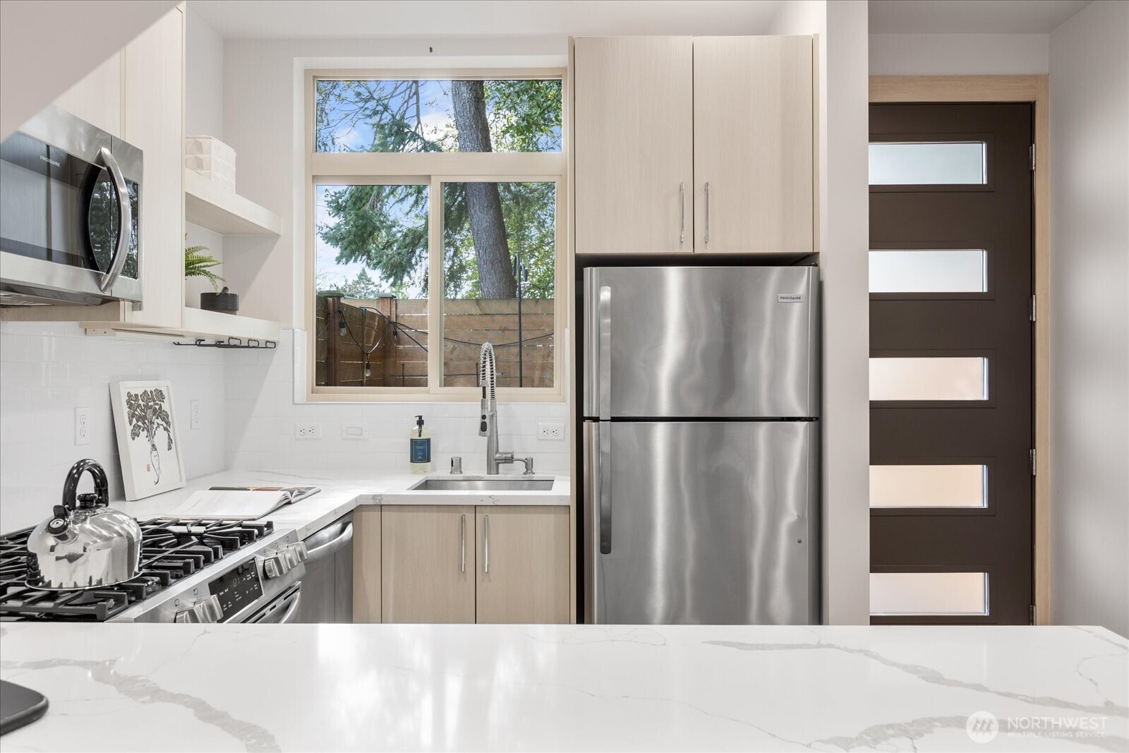 5616 California Avenue SW Unit: A