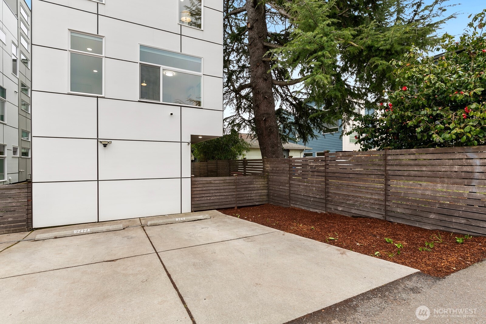 9244 17th Avenue SW