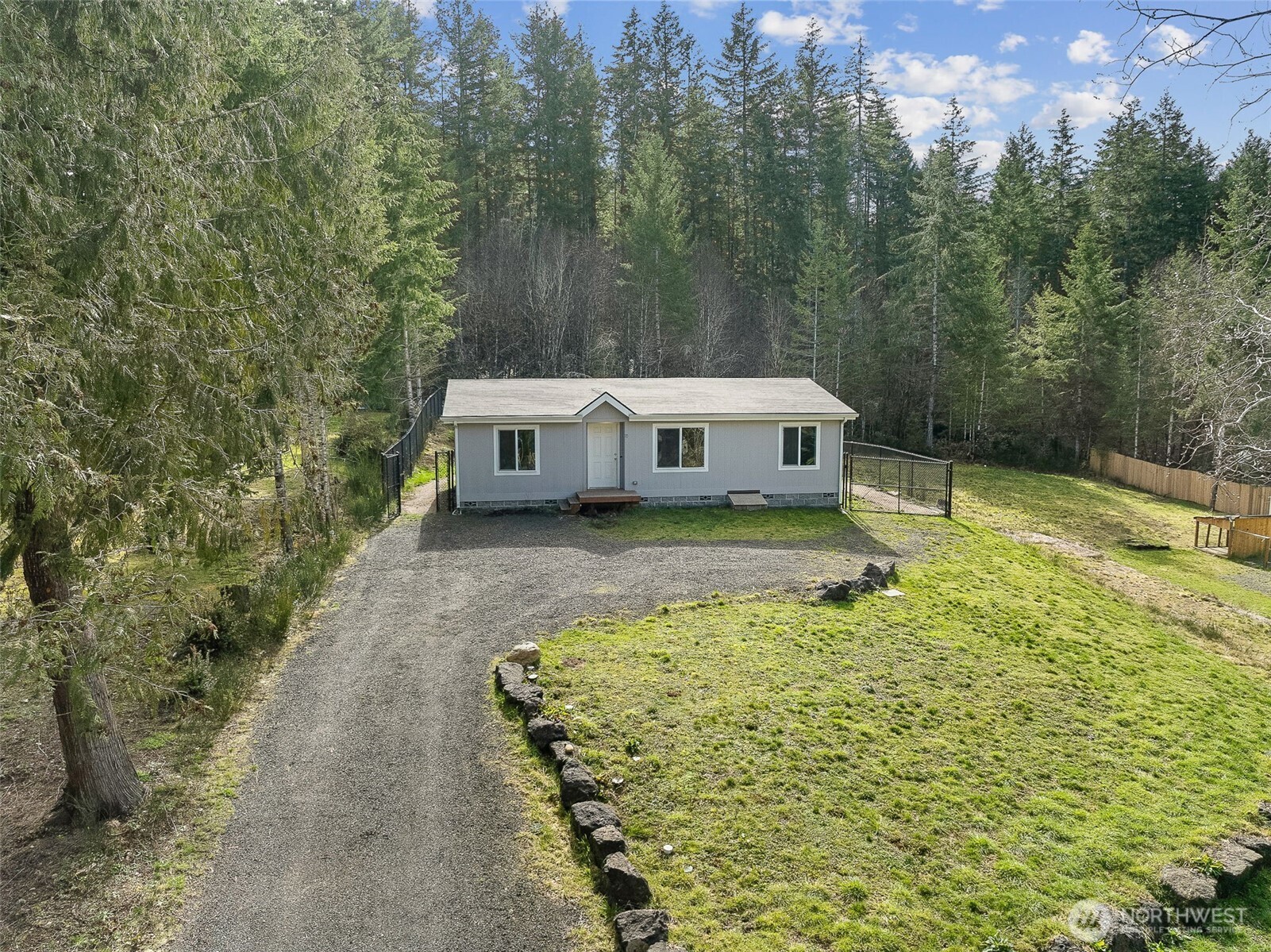 70 E Spencer Glen