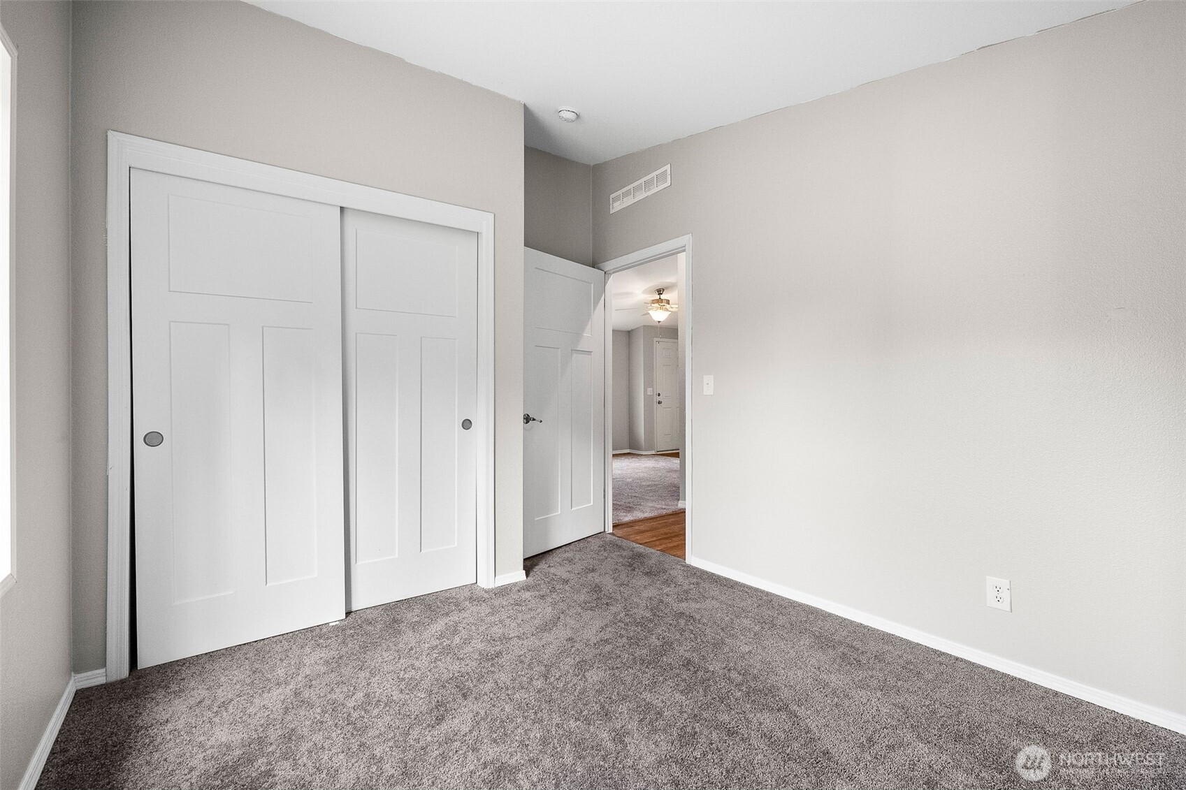 70 E Spencer Glen