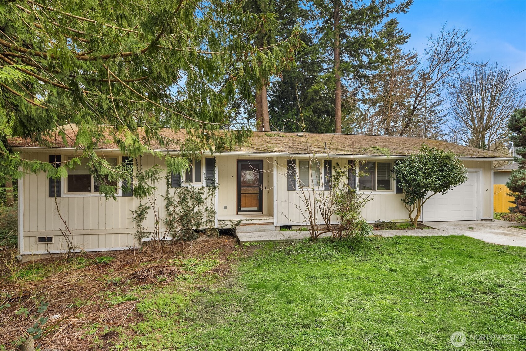 4416 83rd Place NW