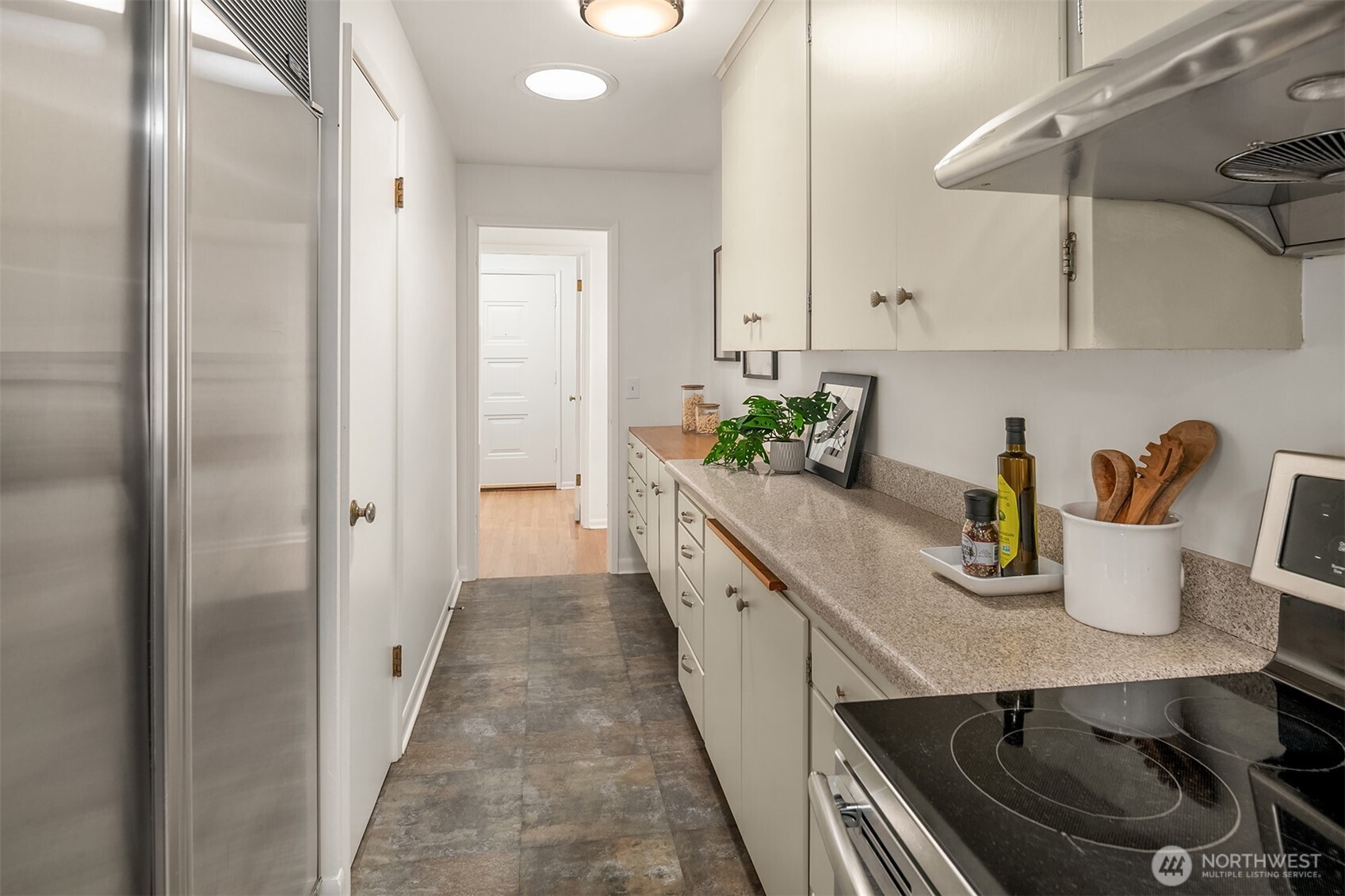 552 NE 130th Street