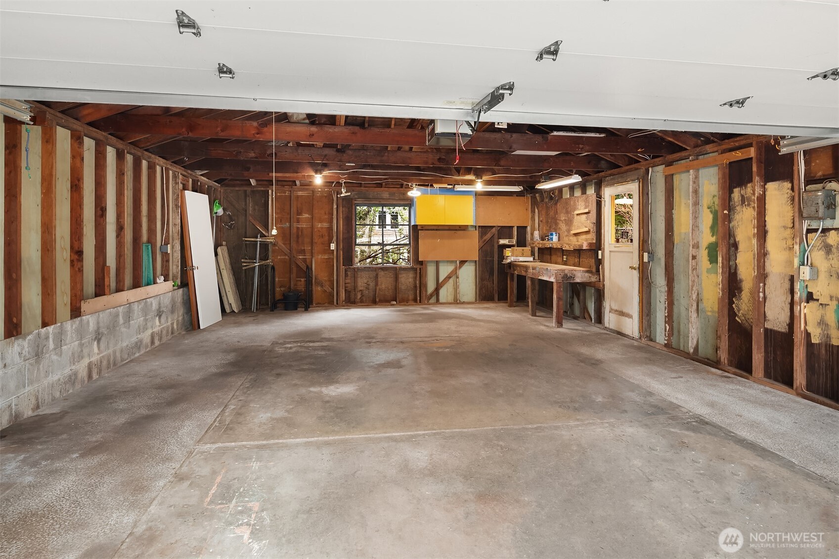552 NE 130th Street