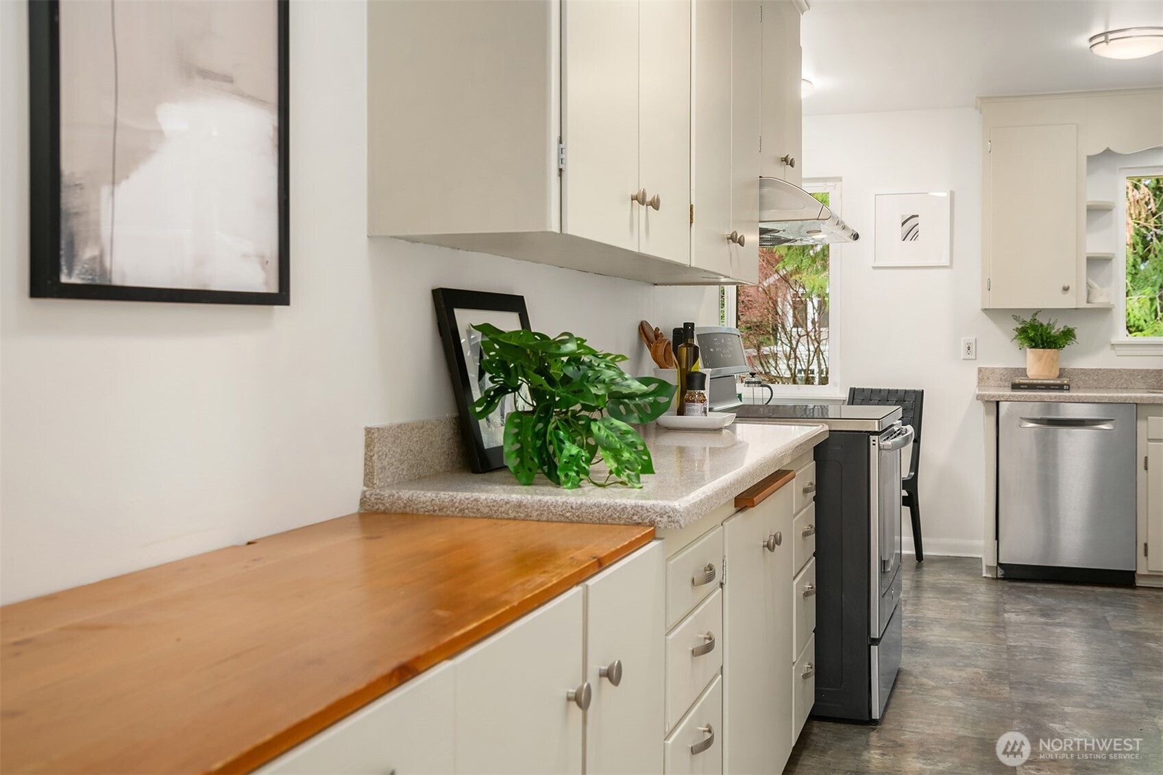 552 NE 130th Street