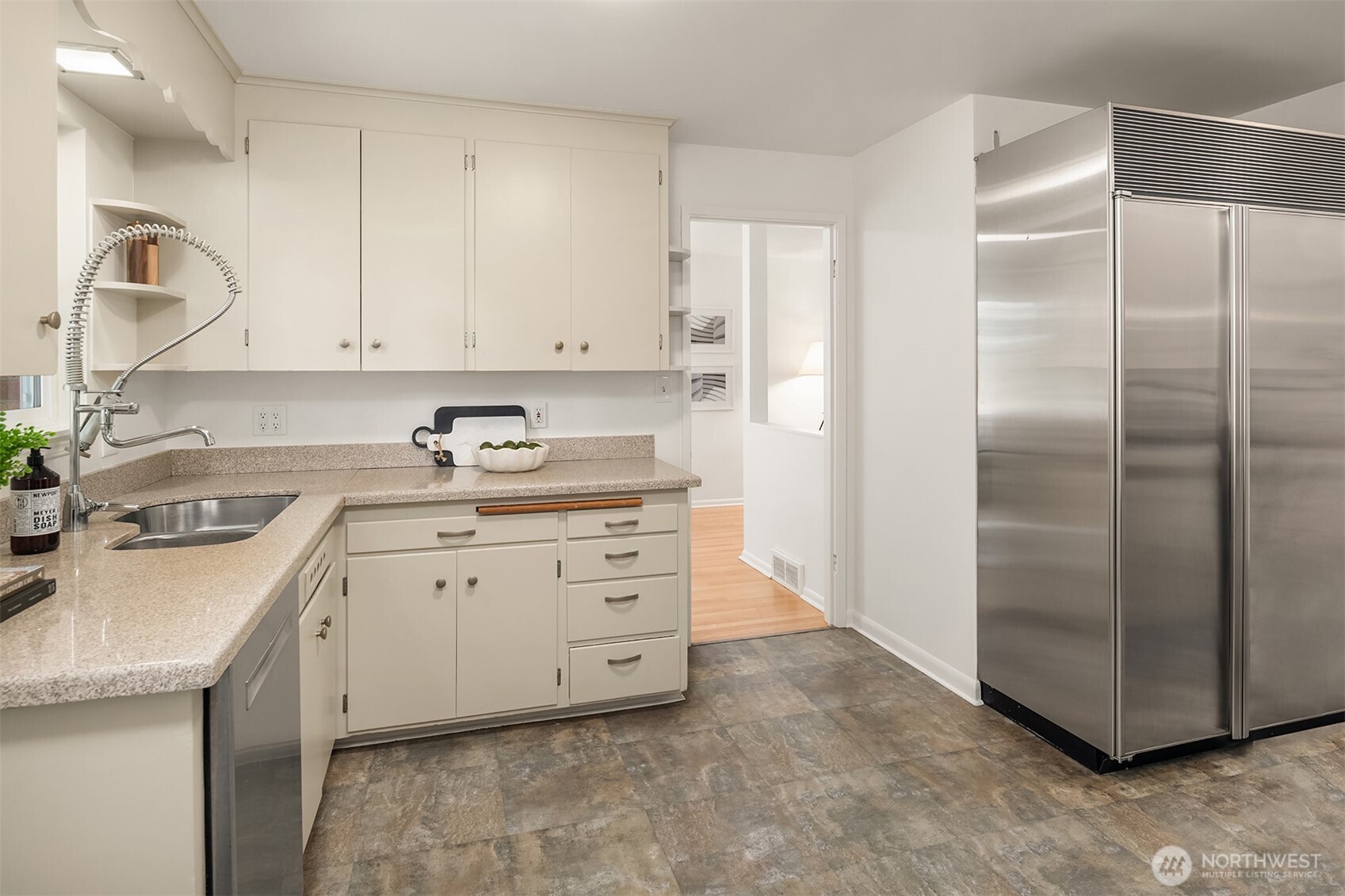 552 NE 130th Street