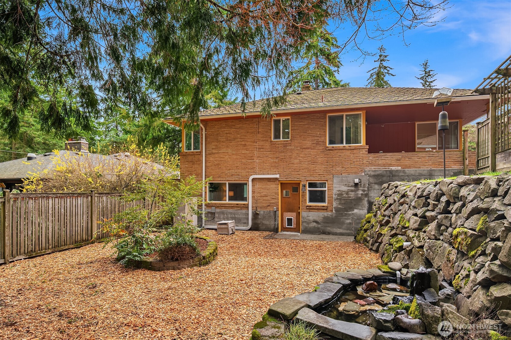 552 NE 130th Street