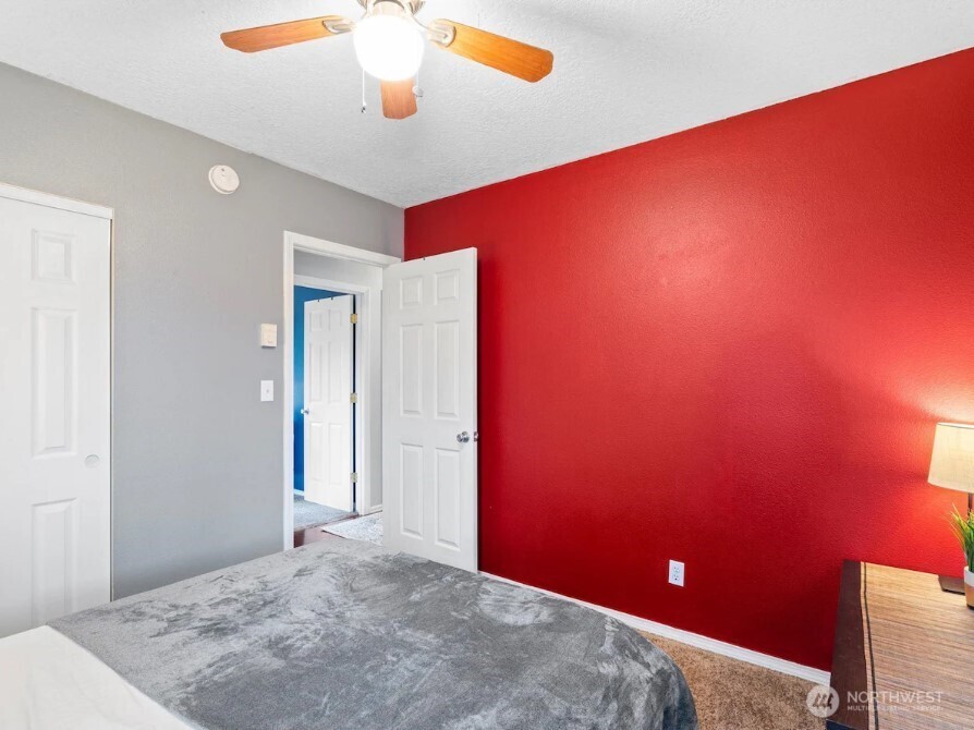 2210 W 28th Street