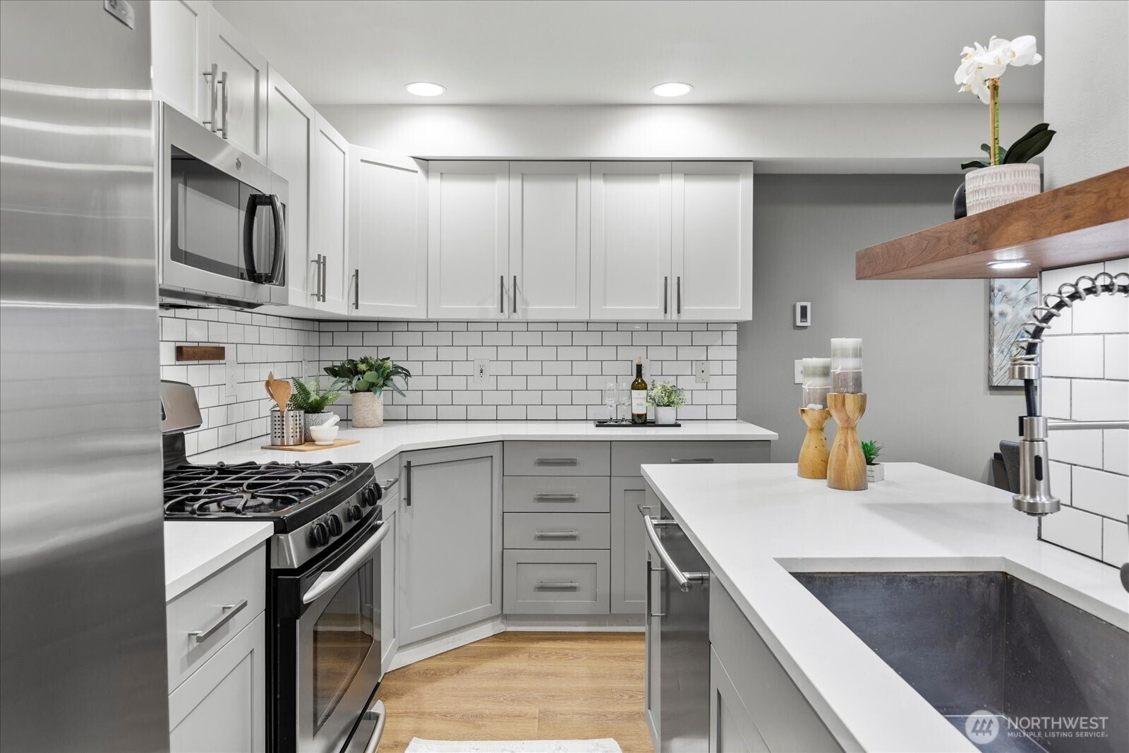 20808 72nd Avenue W Unit: 2