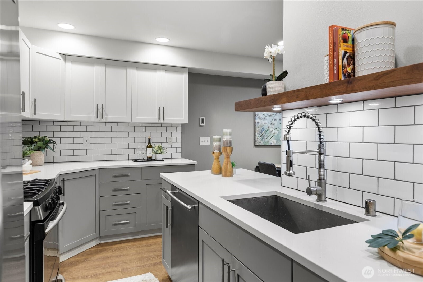 20808 72nd Avenue W Unit: 2