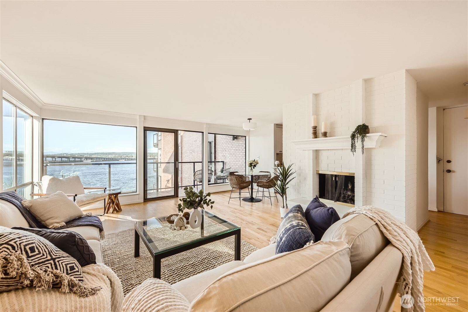 2360 43rd Avenue E Unit: 306