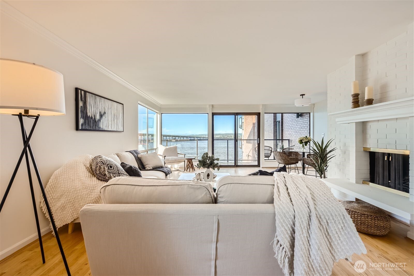 2360 43rd Avenue E Unit: 306