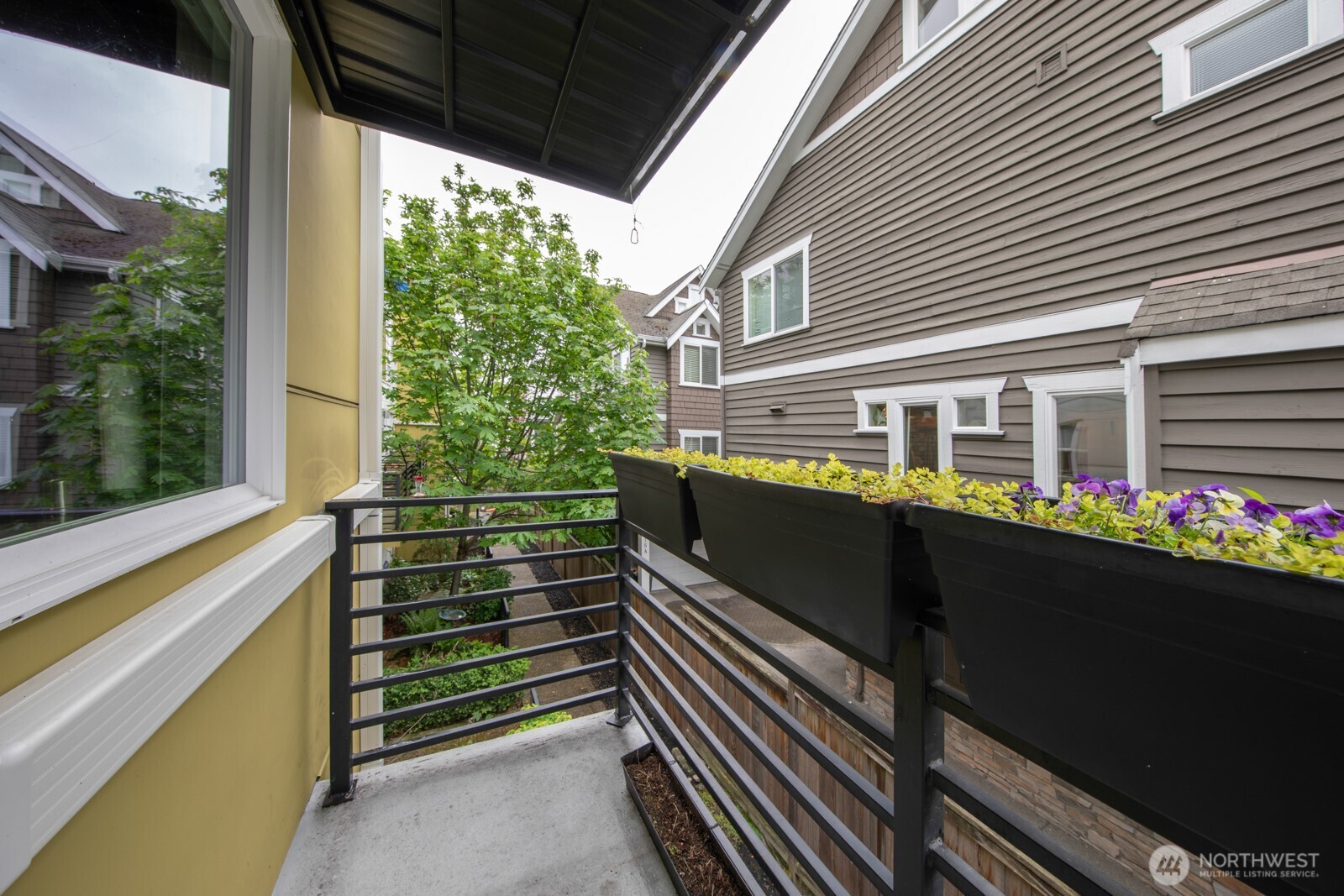 111 17th Avenue Unit: B