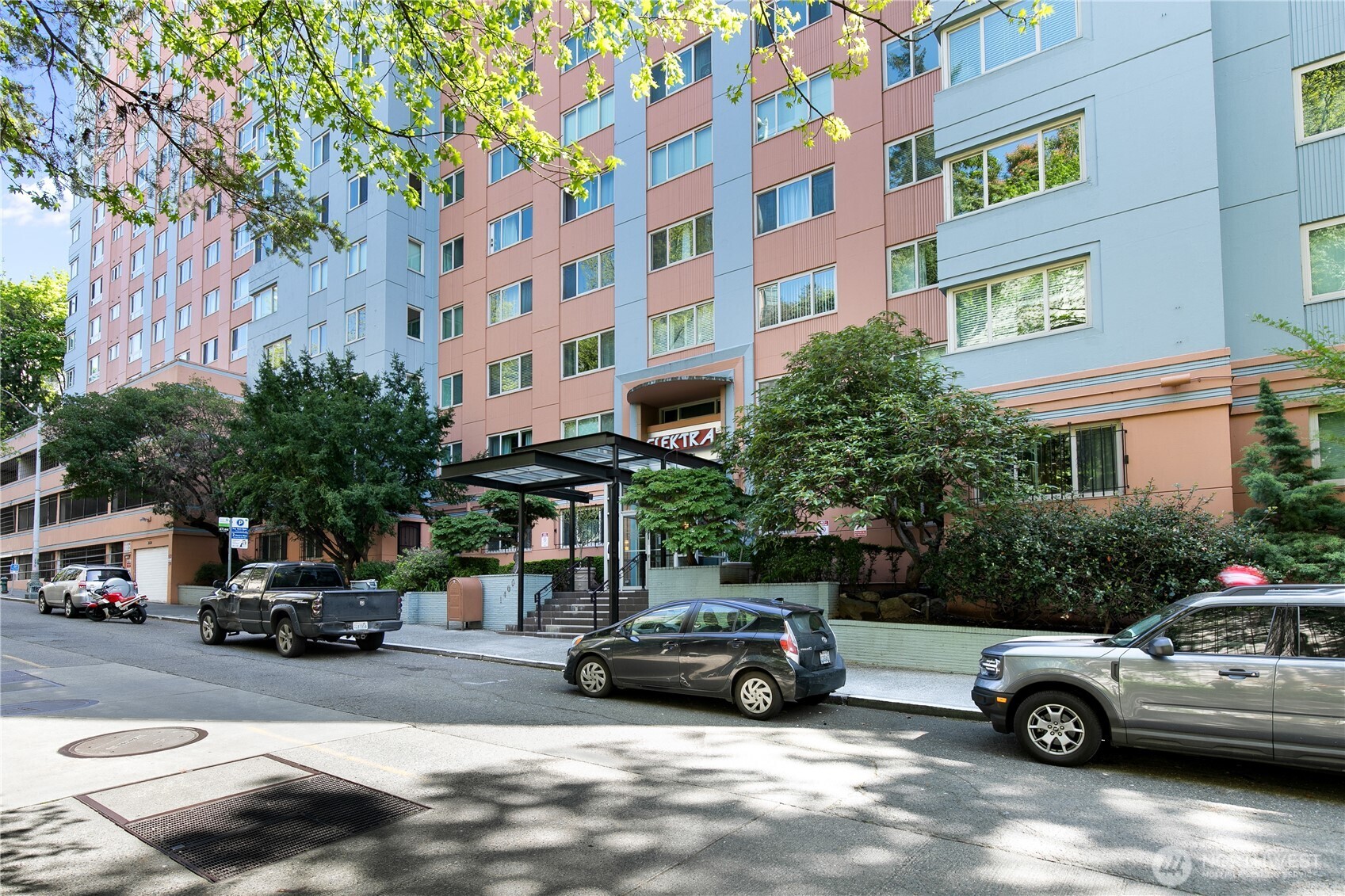 1400 Hubbell Place Unit: 705