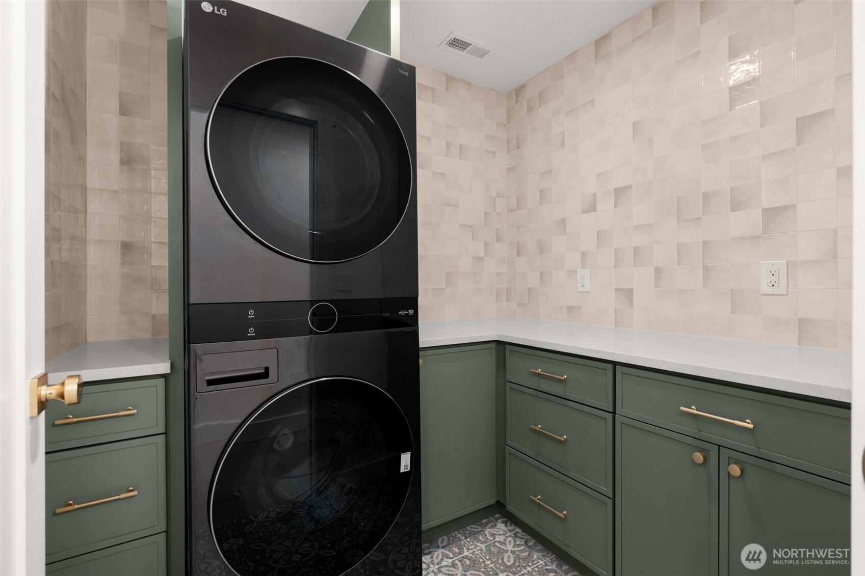 4546 W Cramer Street Unit: A