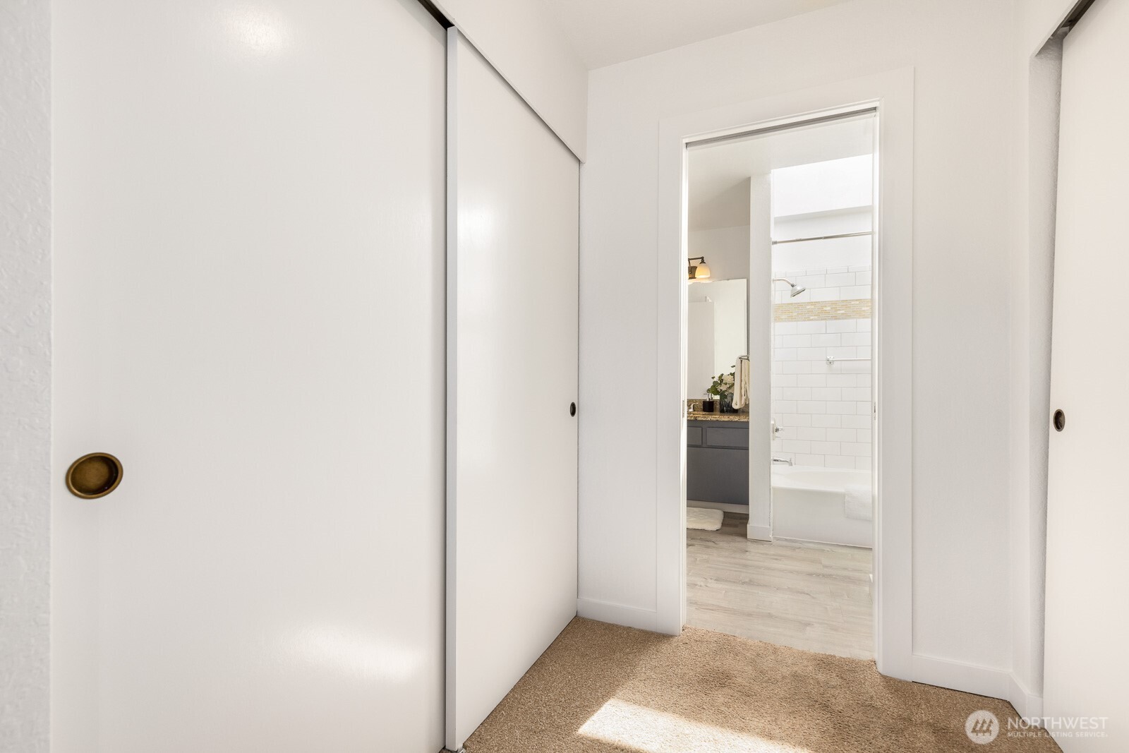 9512 1st Avenue NE Unit: 408