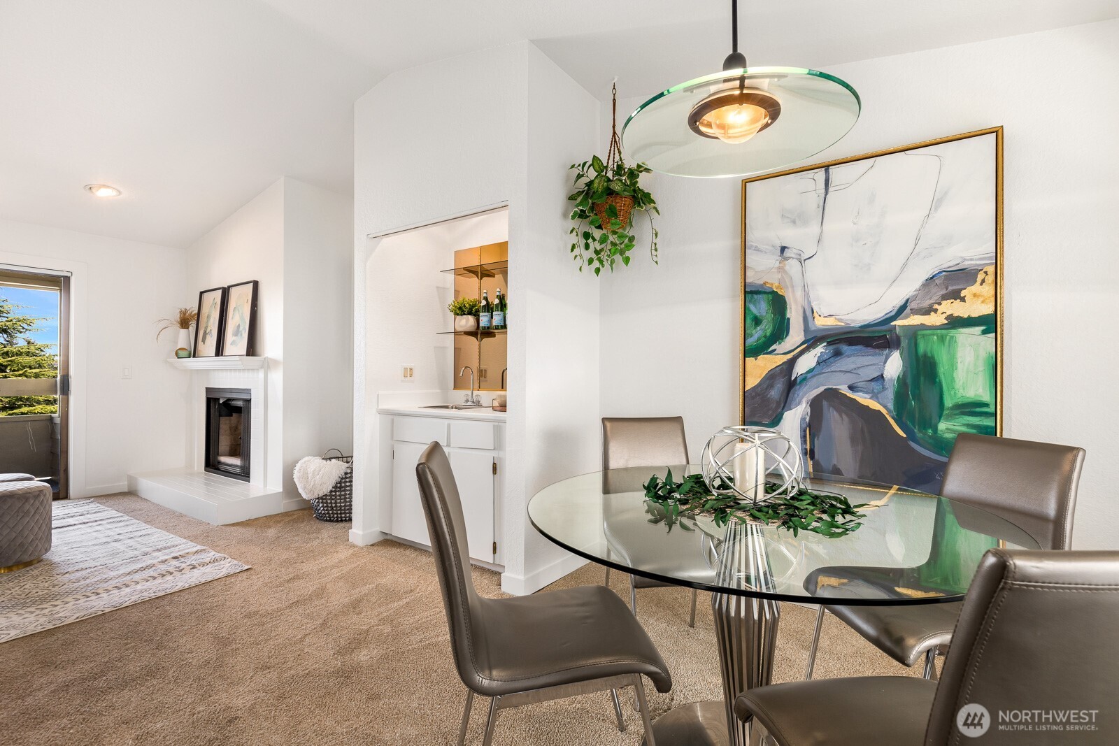 9512 1st Avenue NE Unit: 408