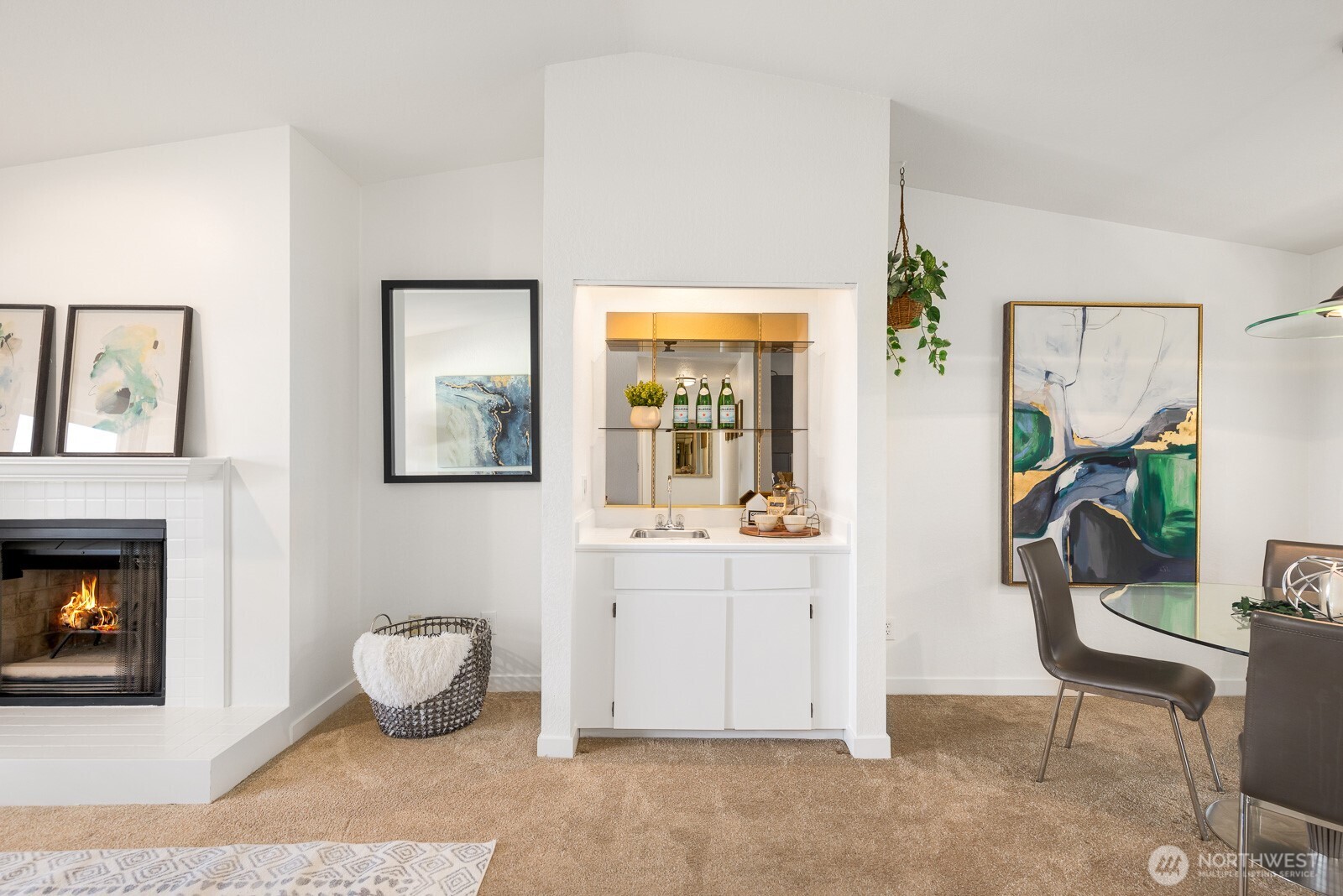 9512 1st Avenue NE Unit: 408