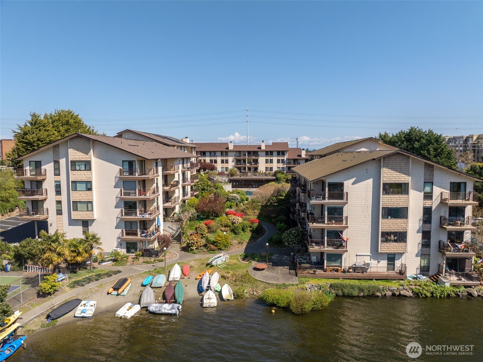 13201 Linden Avenue N Unit: 403A