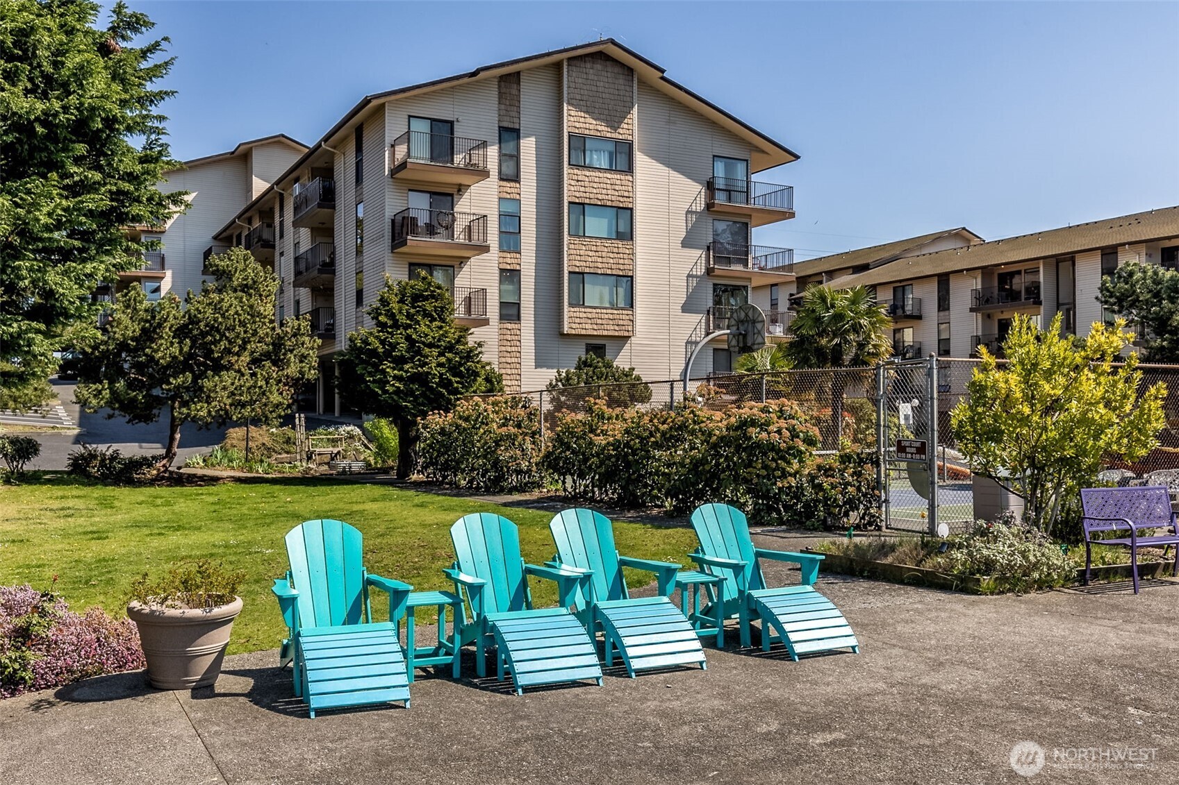 13201 Linden Avenue N Unit: 403A