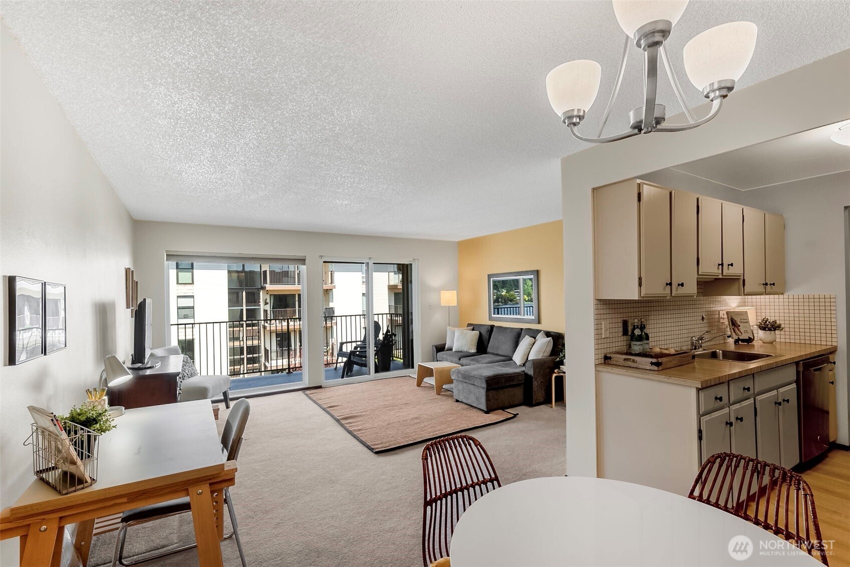 13201 Linden Avenue N Unit: 403A