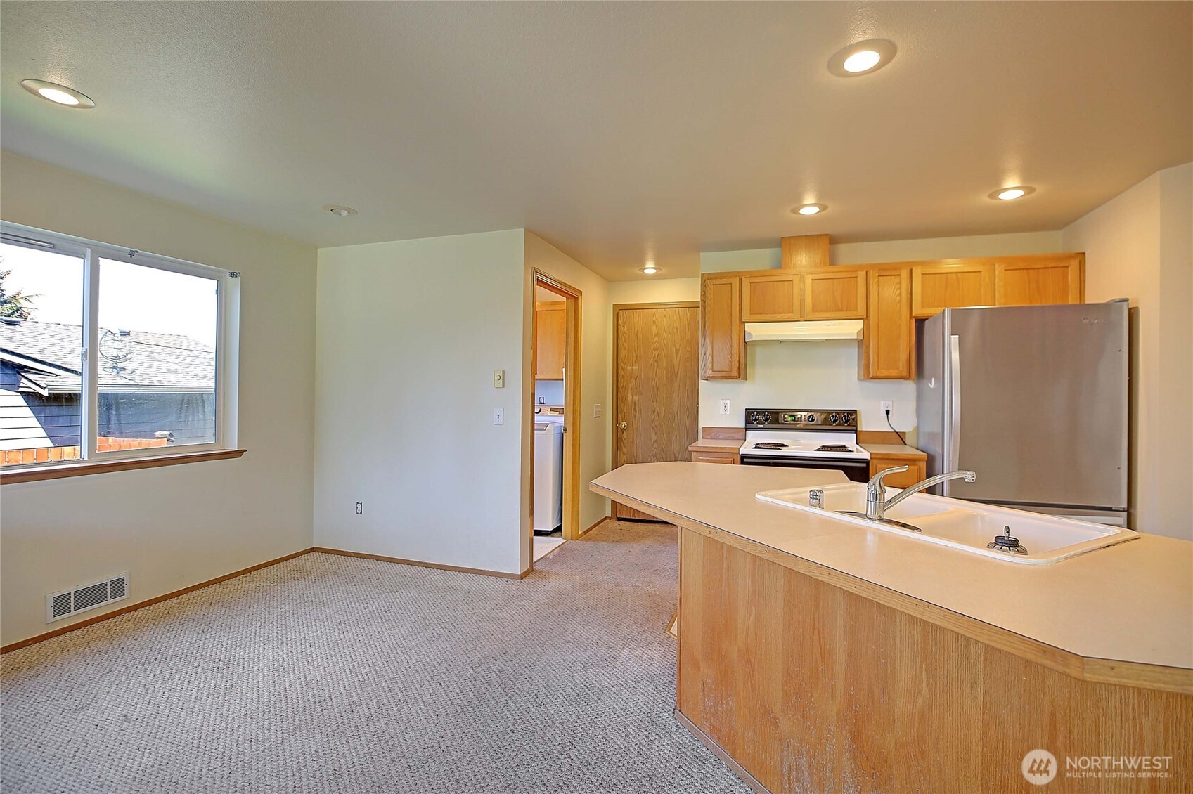 1882 Edgewood Drive