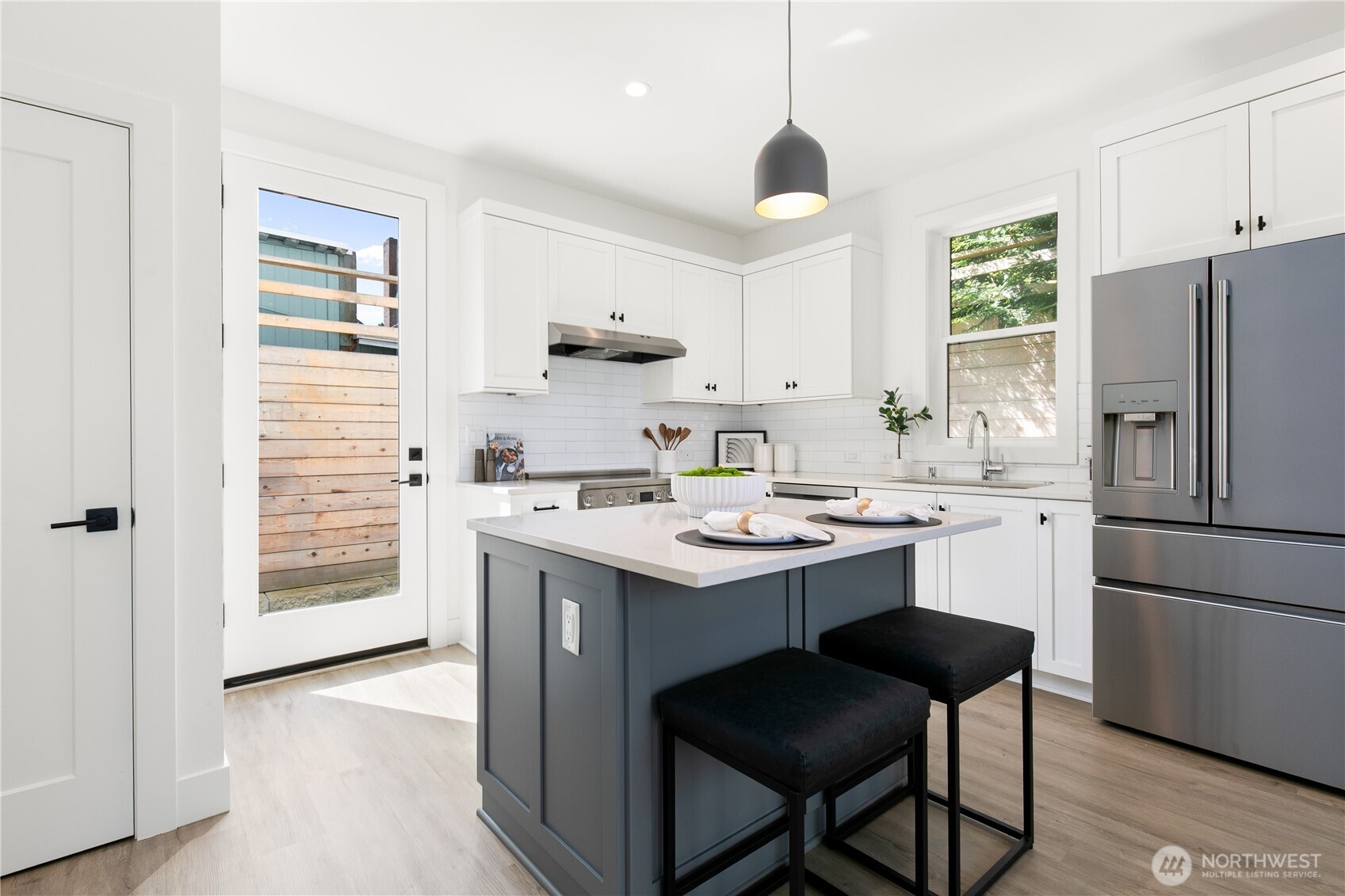 527 N 71st Unit: B