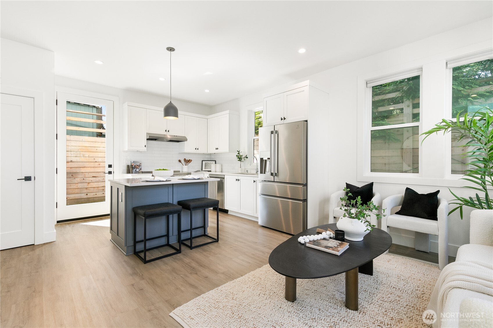 527 N 71st Unit: B