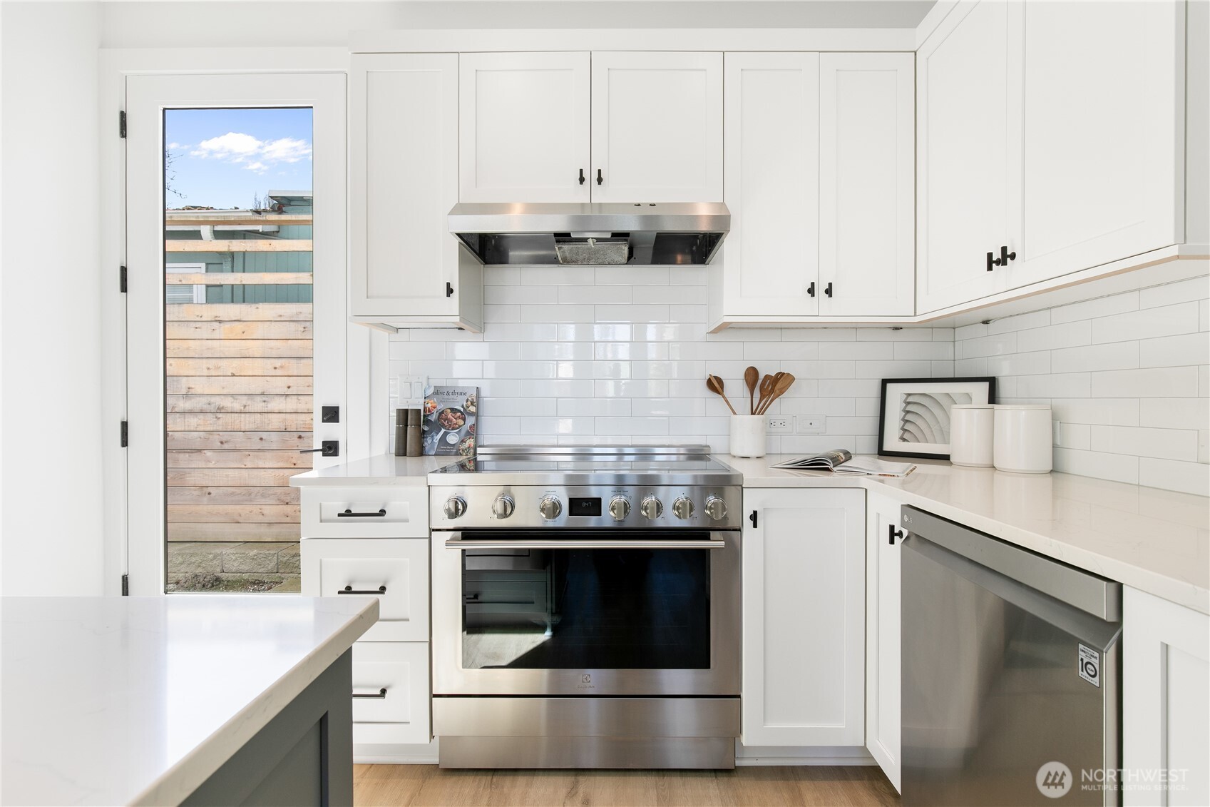 527 N 71st Unit: B