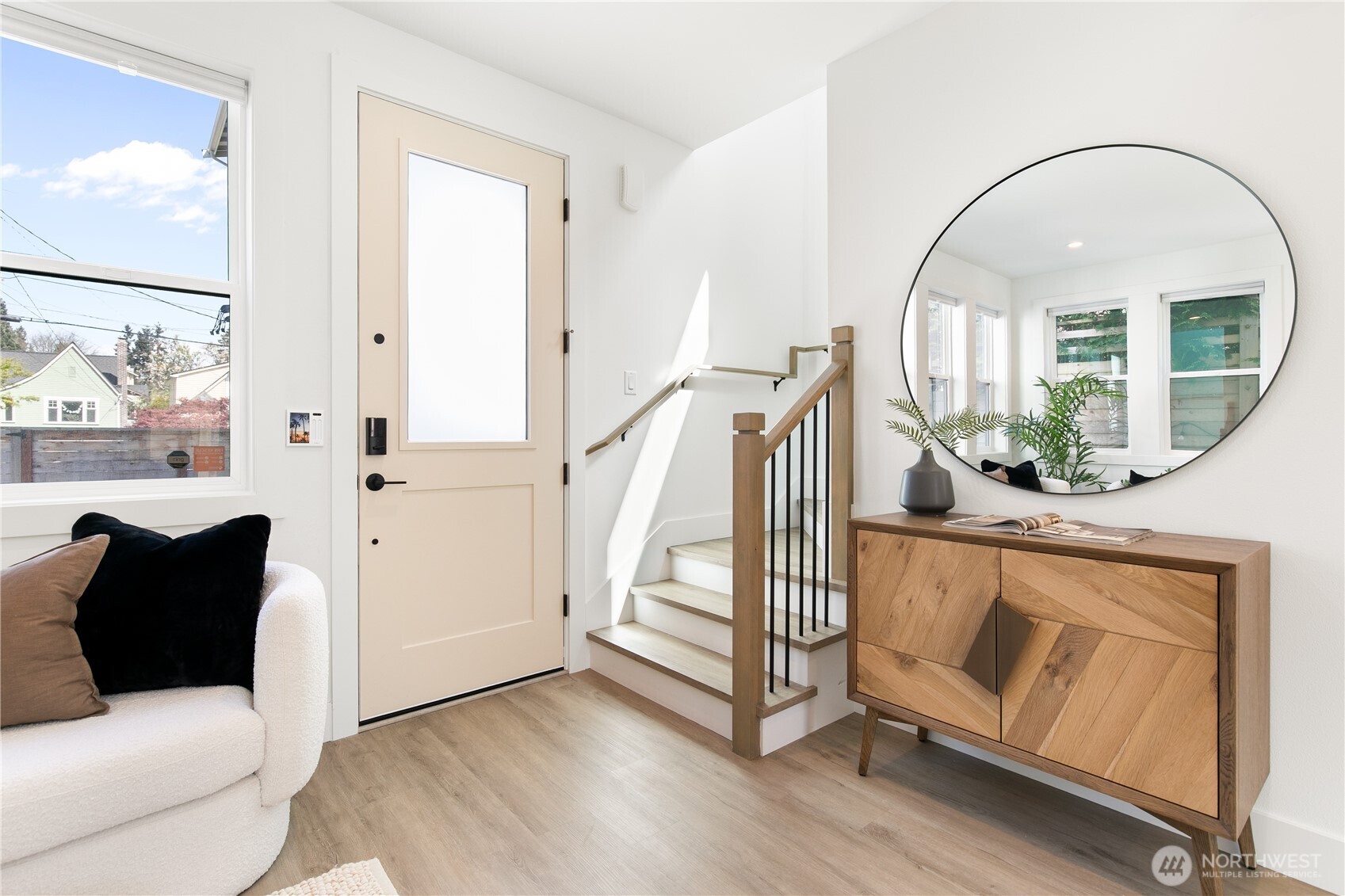 527 N 71st Unit: B