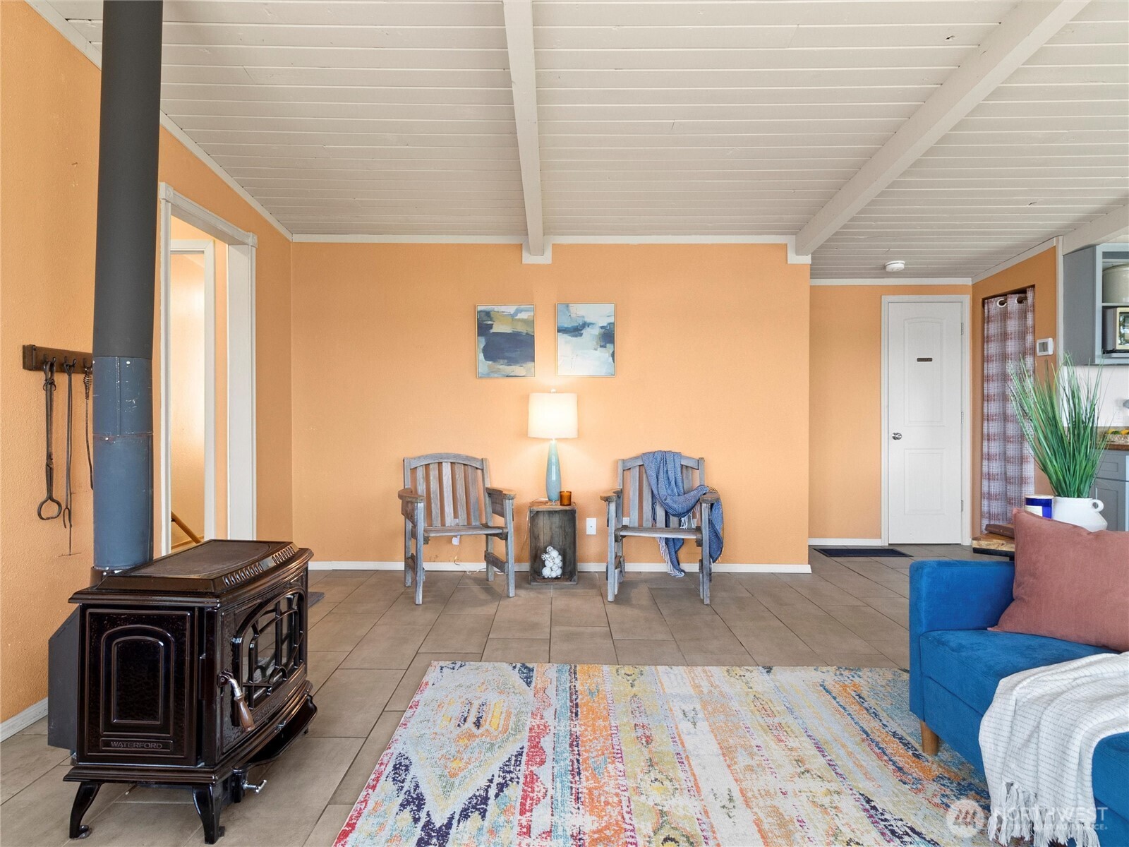 71 E Mountain Drive