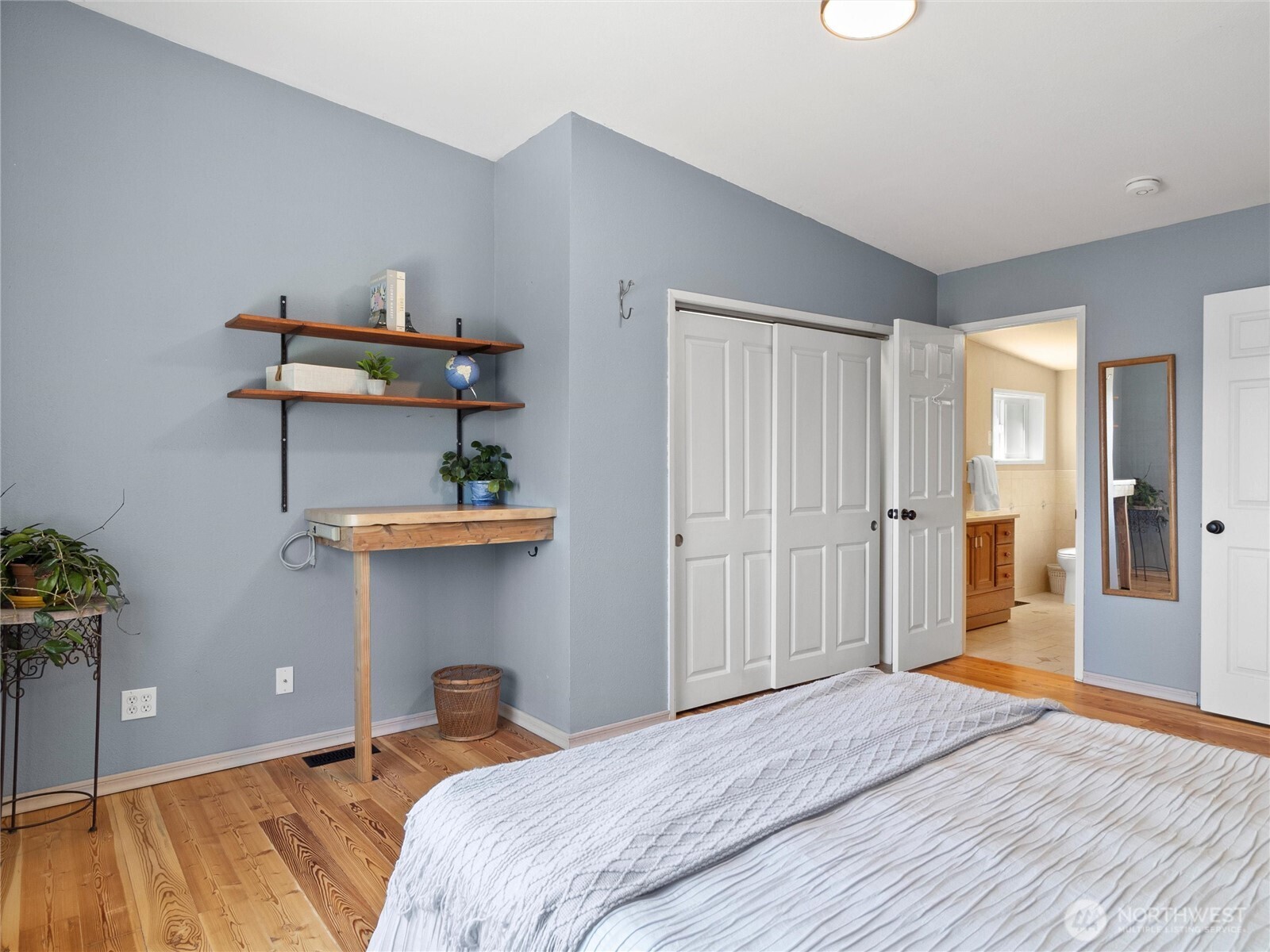 71 E Mountain Drive