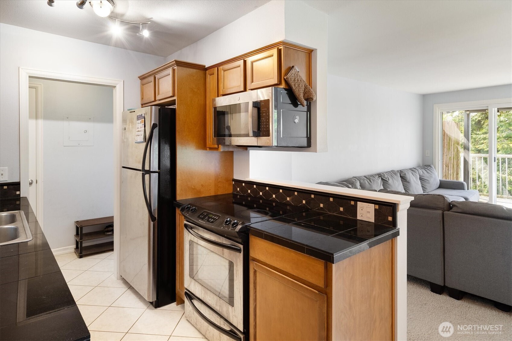 1111 Kirkland Avenue Unit: 5A