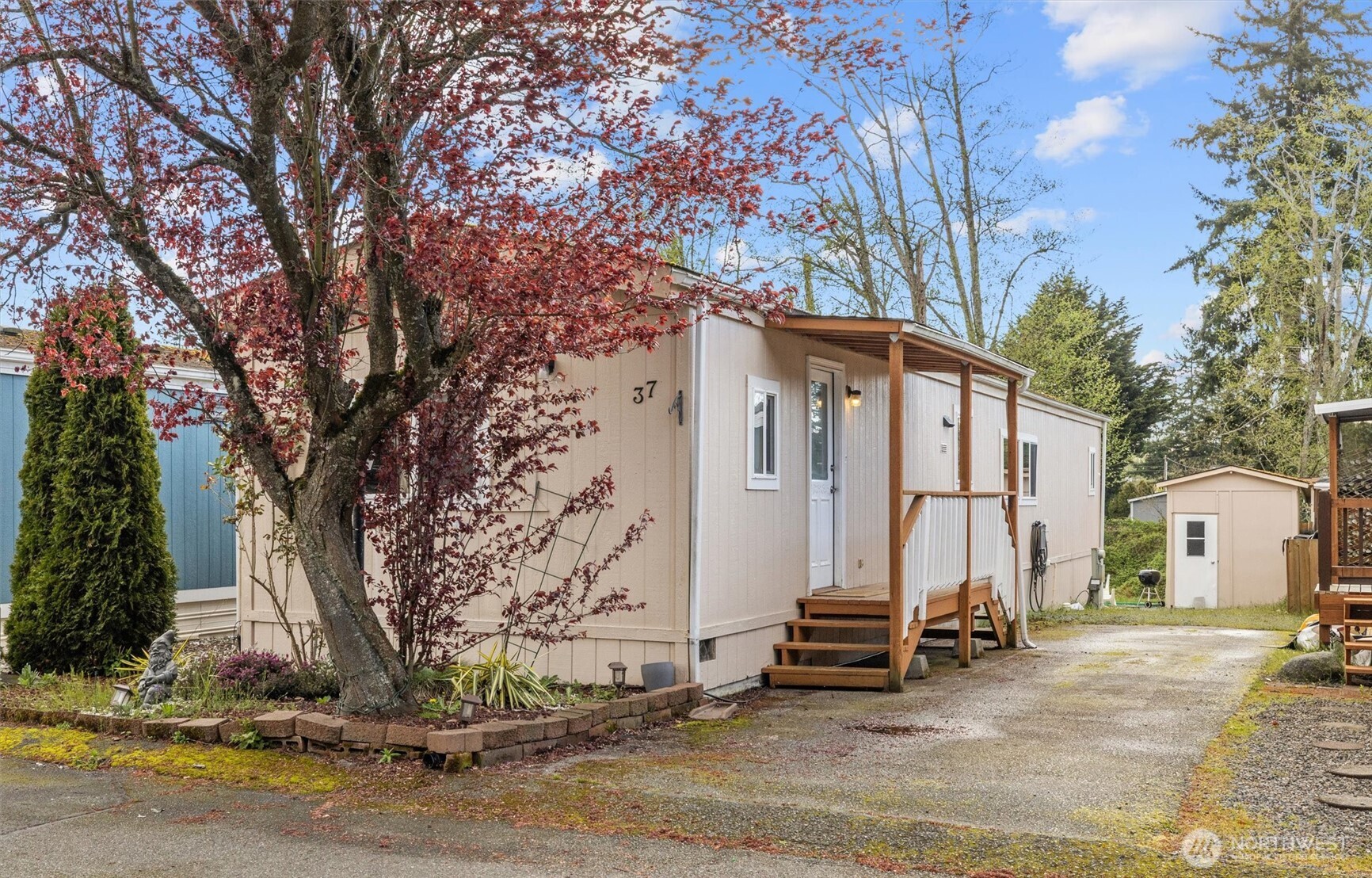 9931 18th Avenue W Unit: 37