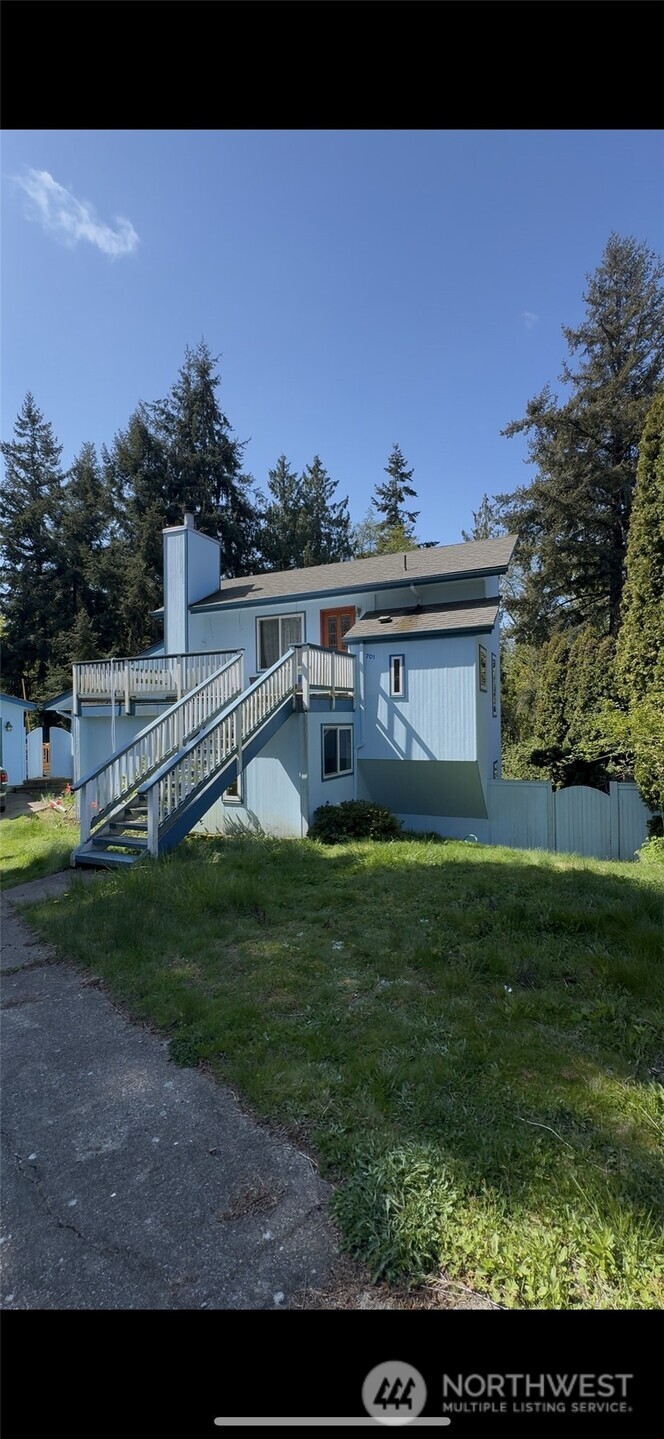 701 10th Street