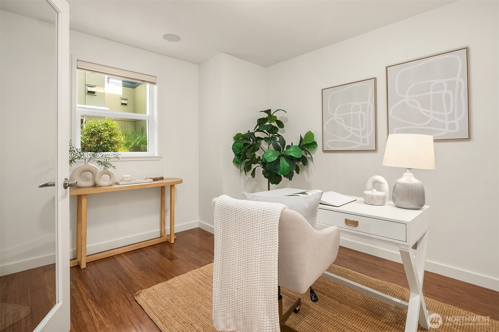 205 27th Avenue E Unit: C
