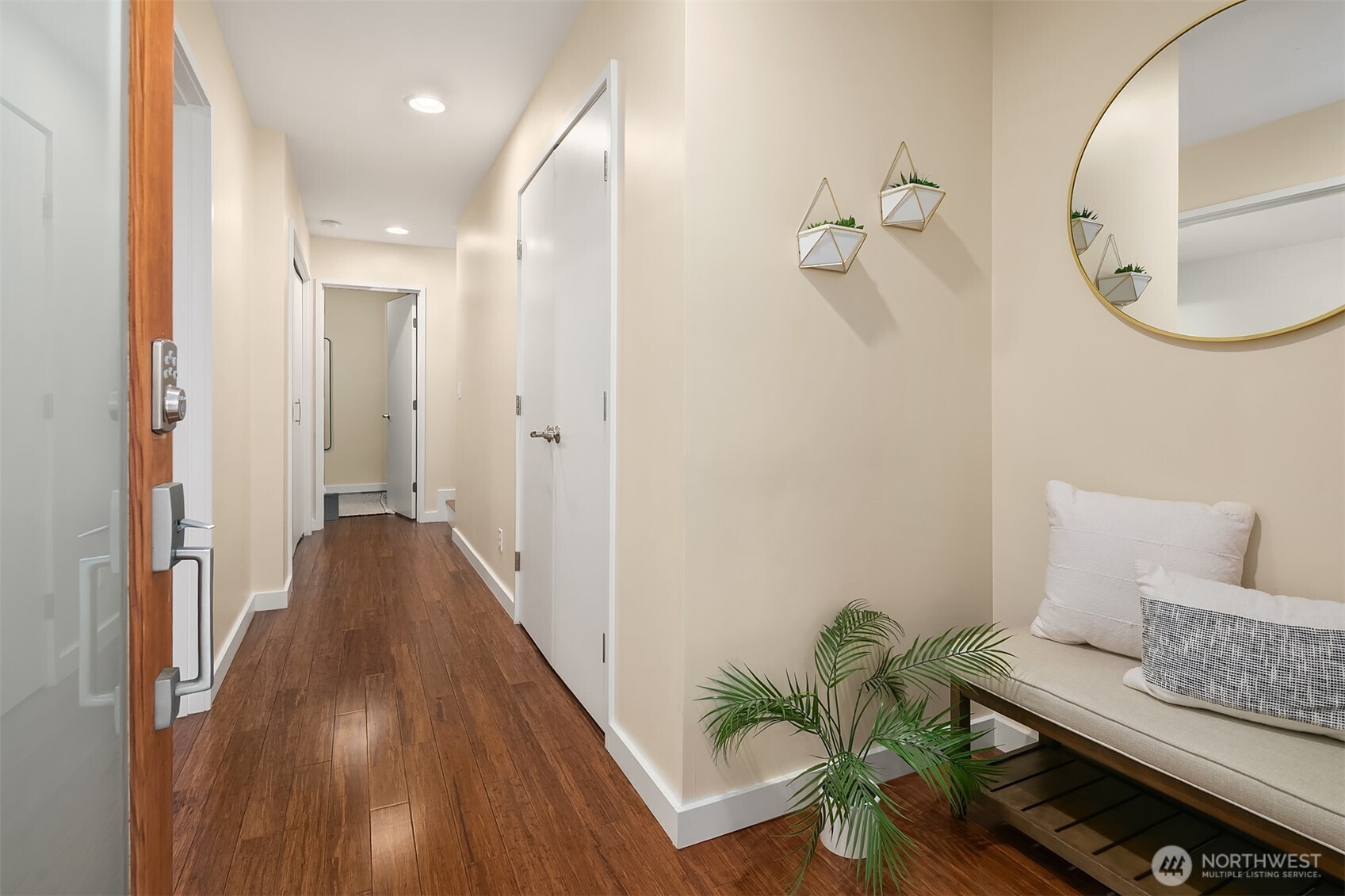 205 27th Avenue E Unit: C