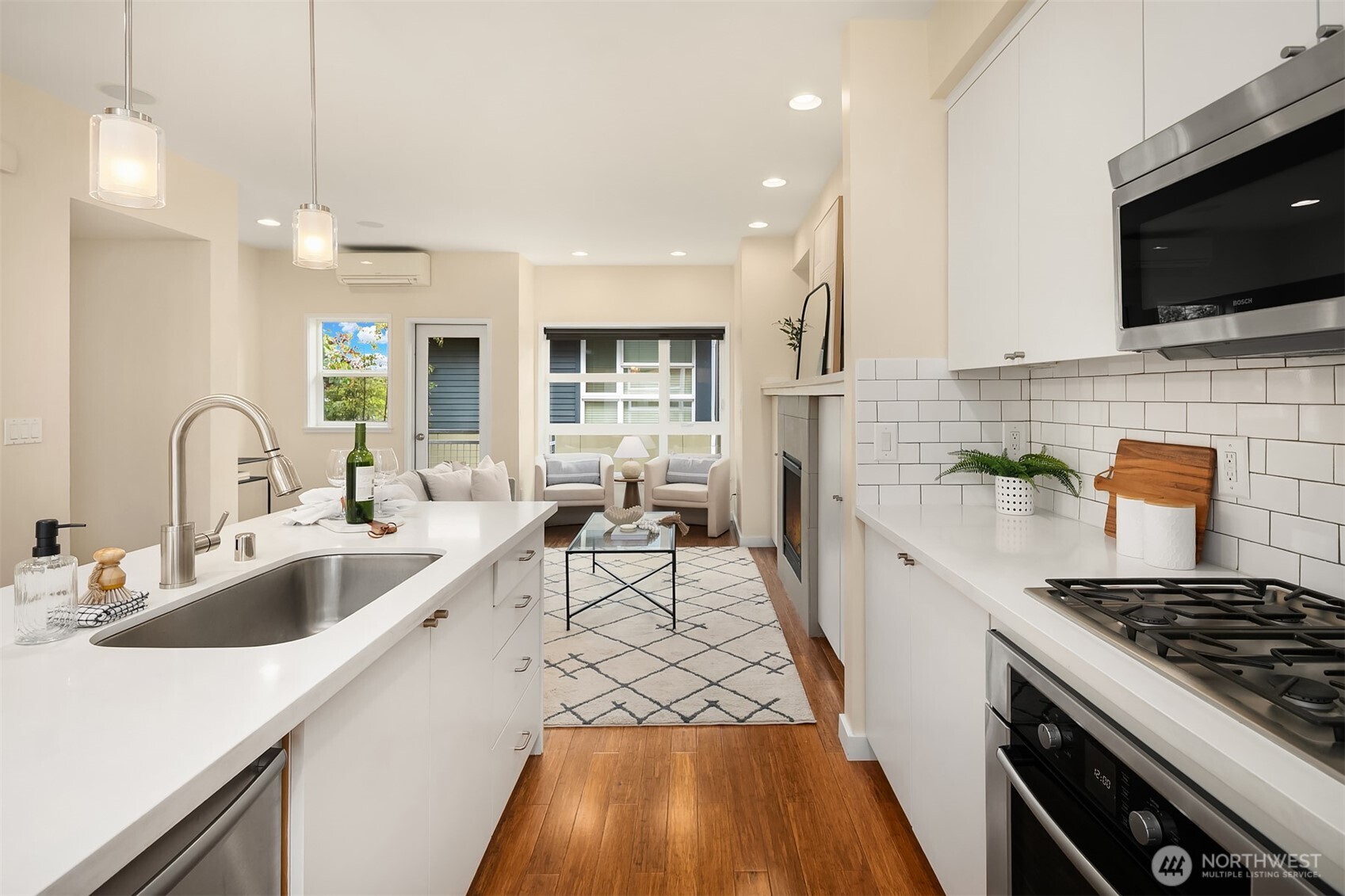 205 27th Avenue E Unit: C