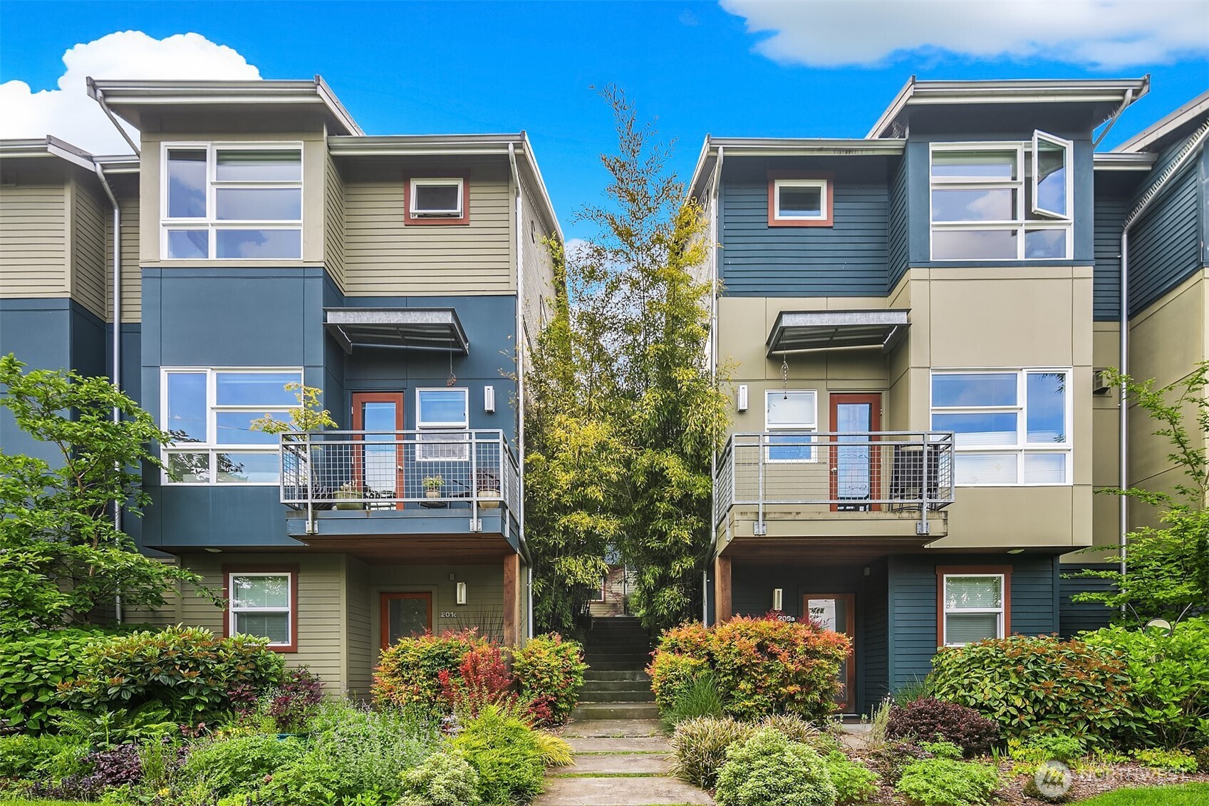 205 27th Avenue E Unit: C