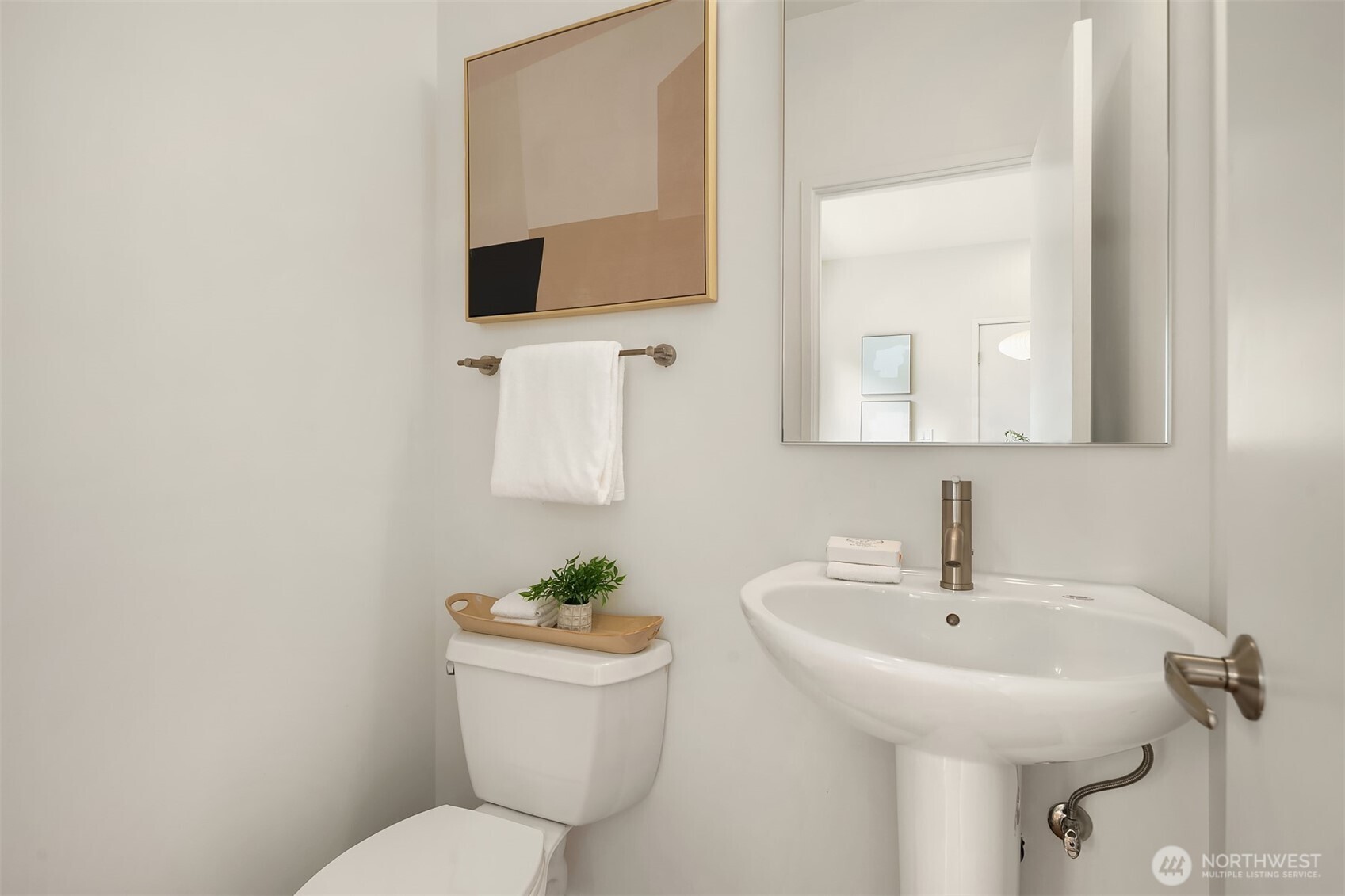 205 27th Avenue E Unit: C