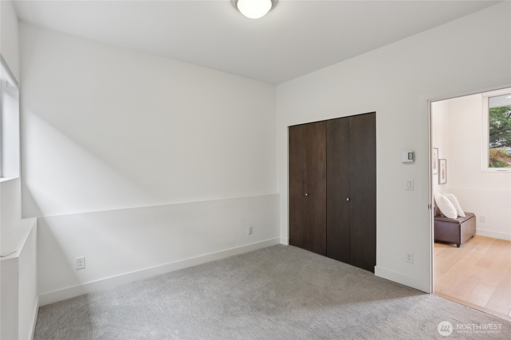 1917 E Denny Way