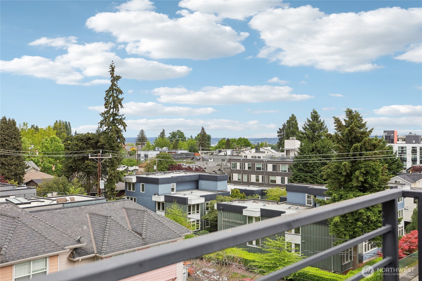 1917 E Denny Way