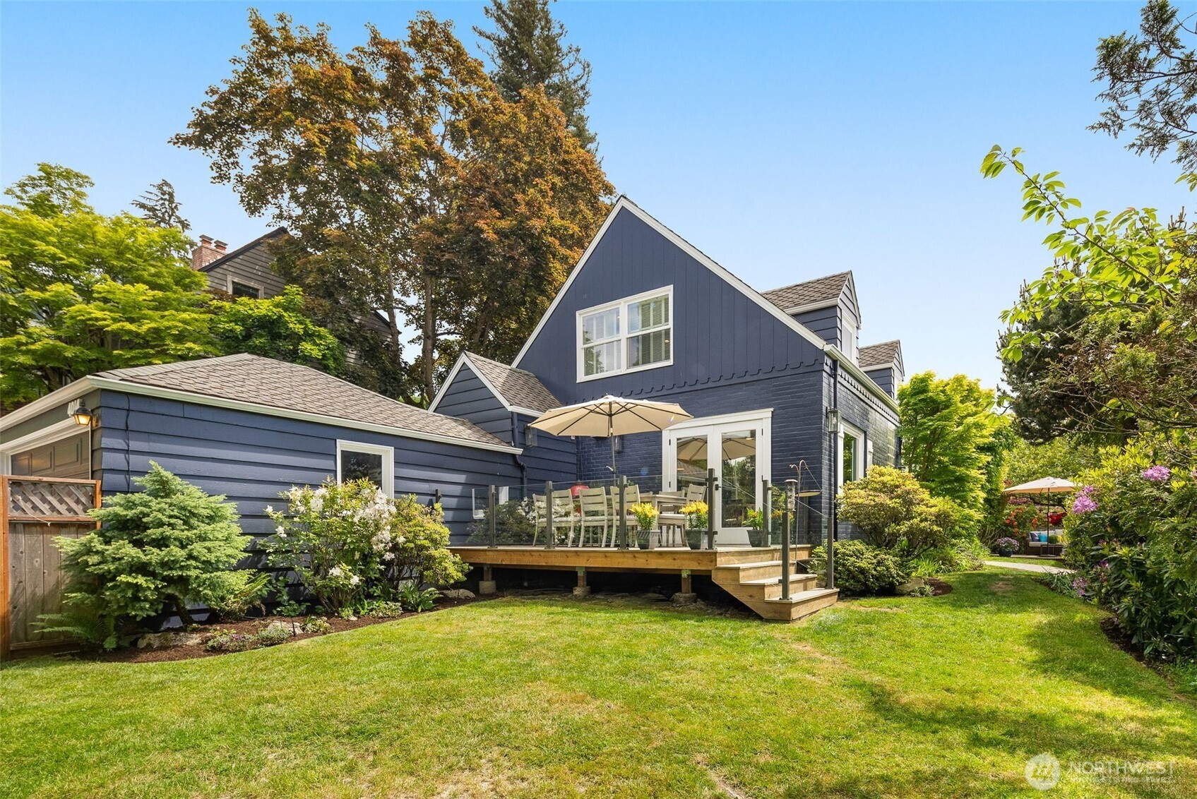 4014 45th Avenue NE