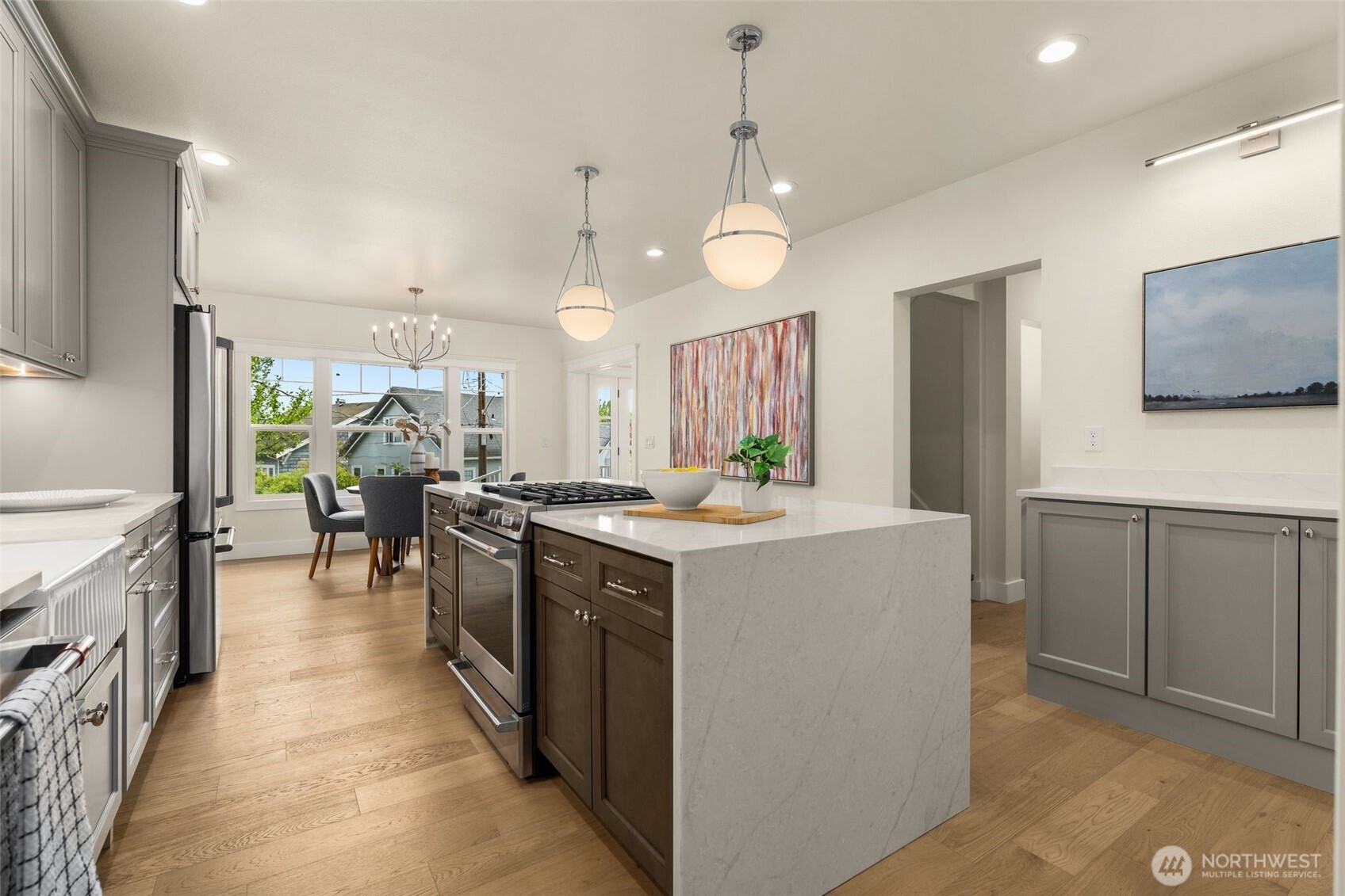 3111 Broadway E