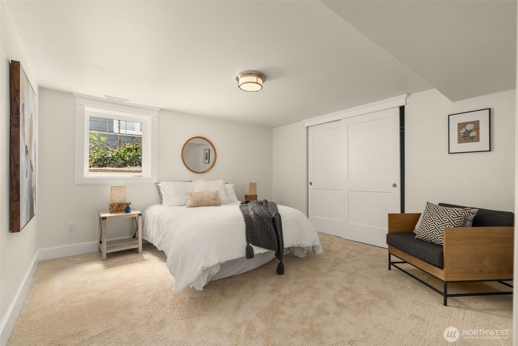 3111 Broadway E