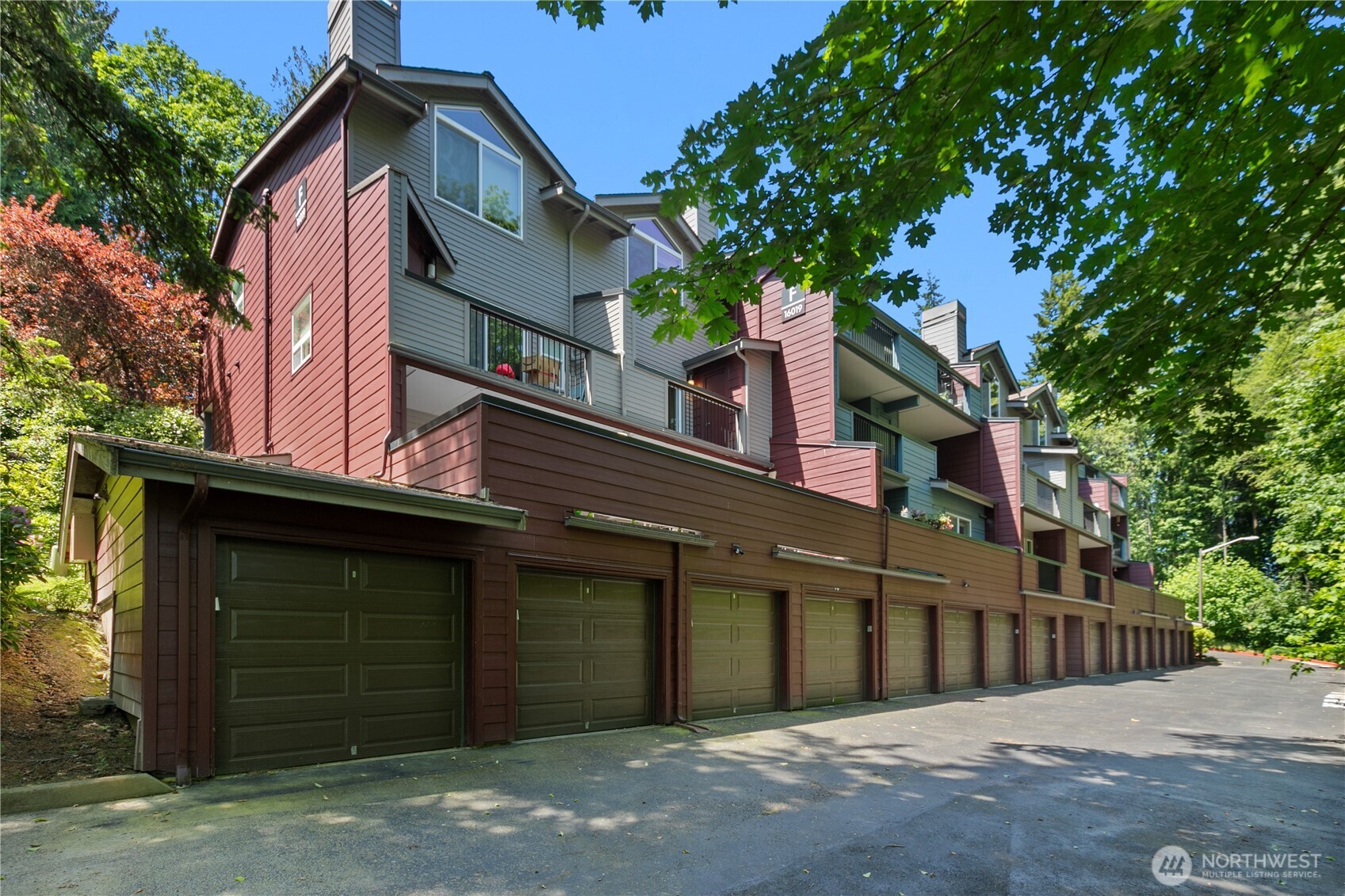16019 Waynita Way NE Unit: F207