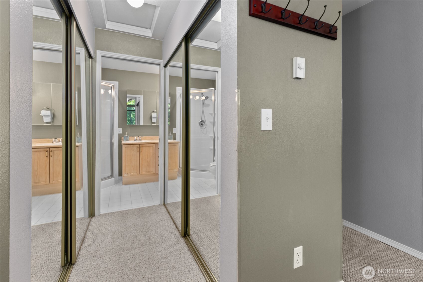 16019 Waynita Way NE Unit: F207